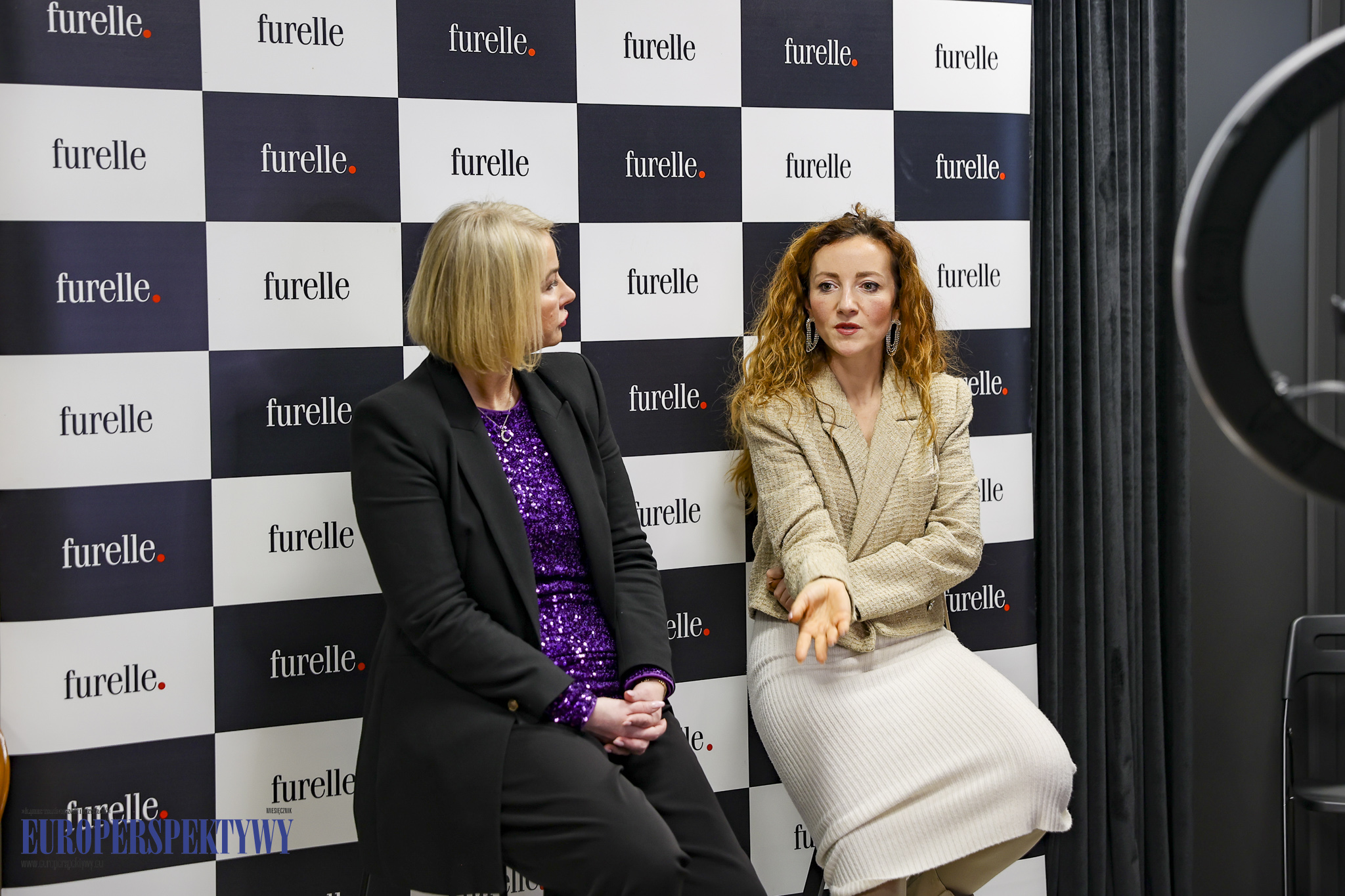 FURELLE + Jej Wysokość KOMUNIKACJA