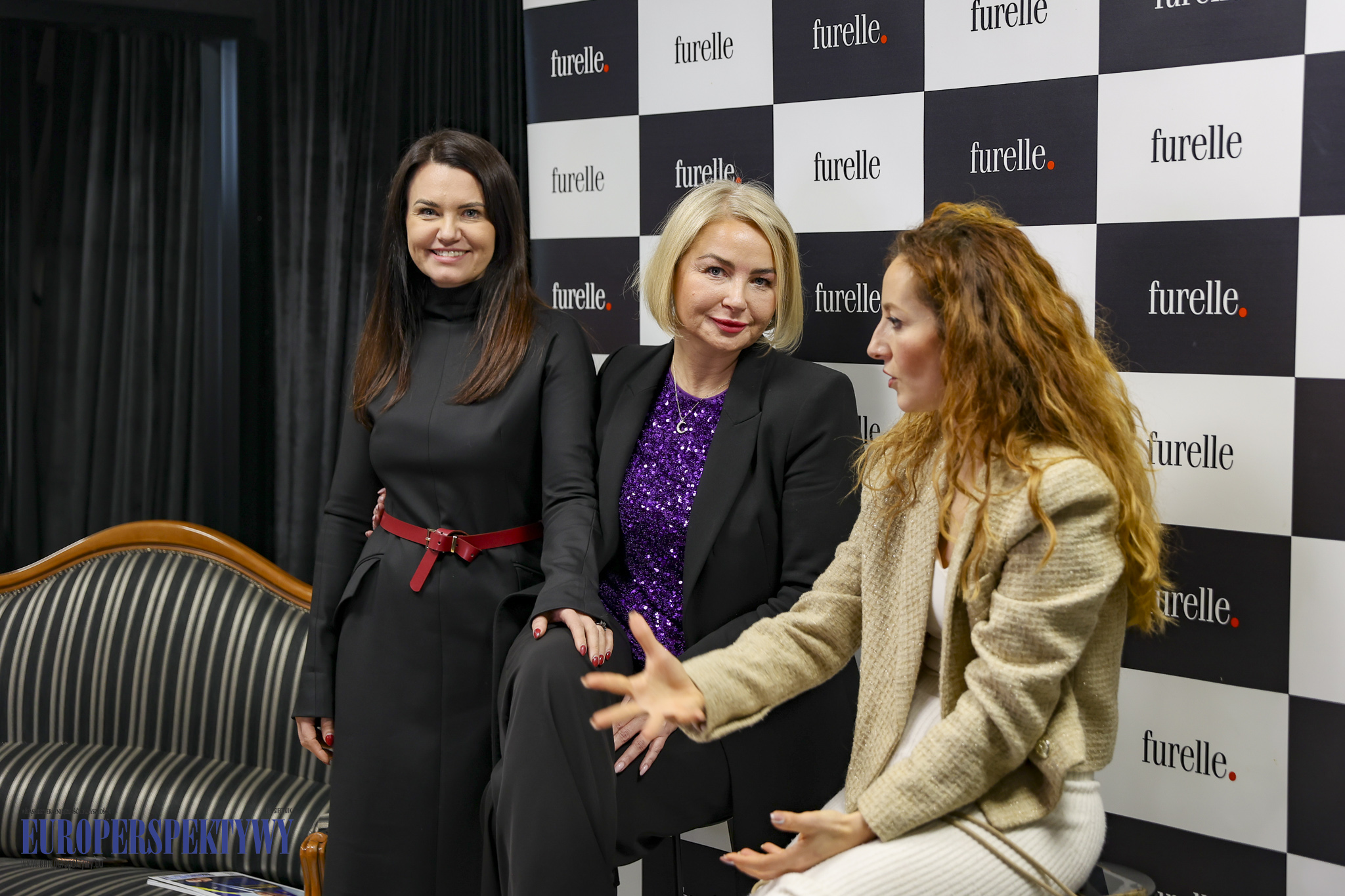 FURELLE + Jej Wysokość KOMUNIKACJA