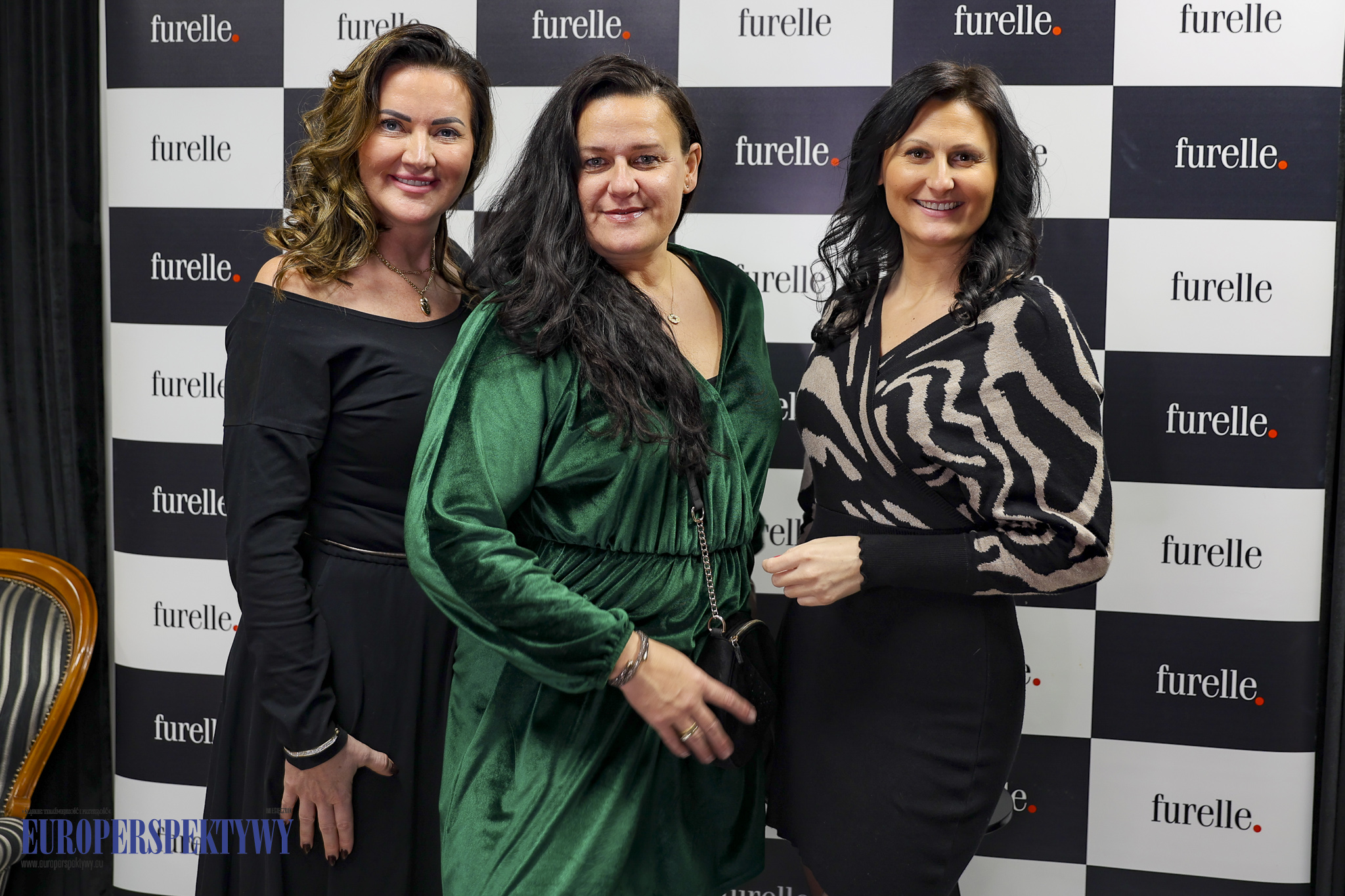 FURELLE + Jej Wysokość KOMUNIKACJA