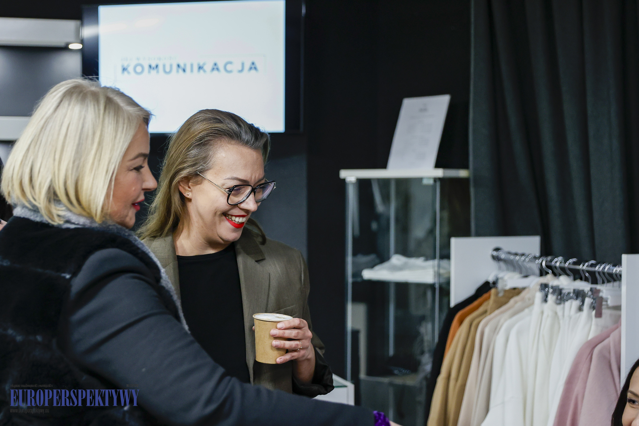 FURELLE + Jej Wysokość KOMUNIKACJA