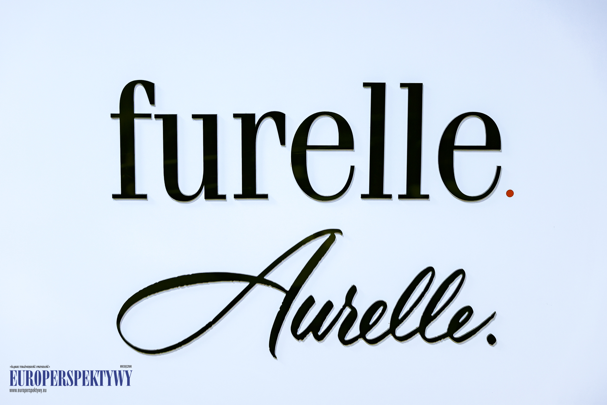 FURELLE + Jej Wysokość KOMUNIKACJA