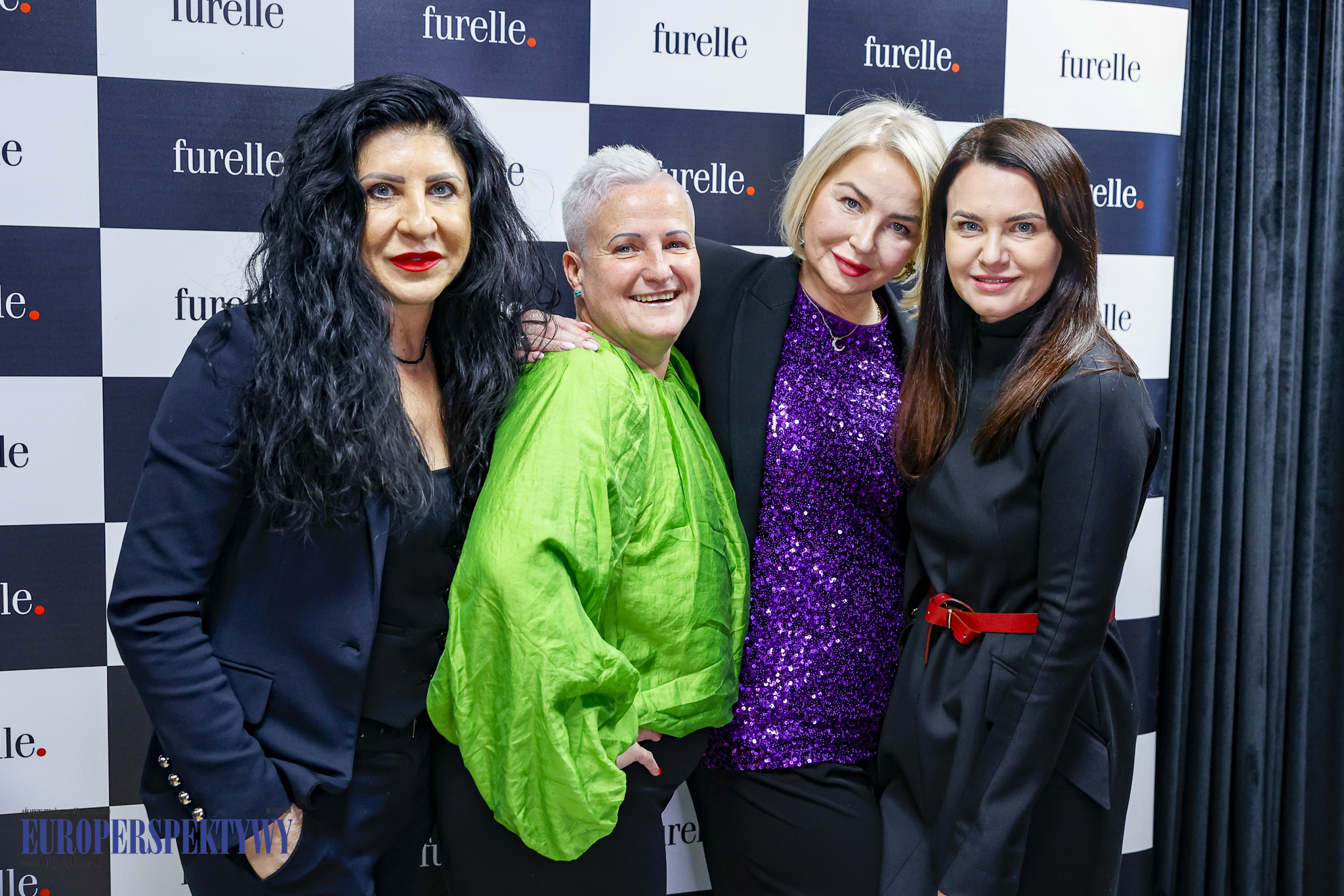 FURELLE + Jej Wysokość KOMUNIKACJA