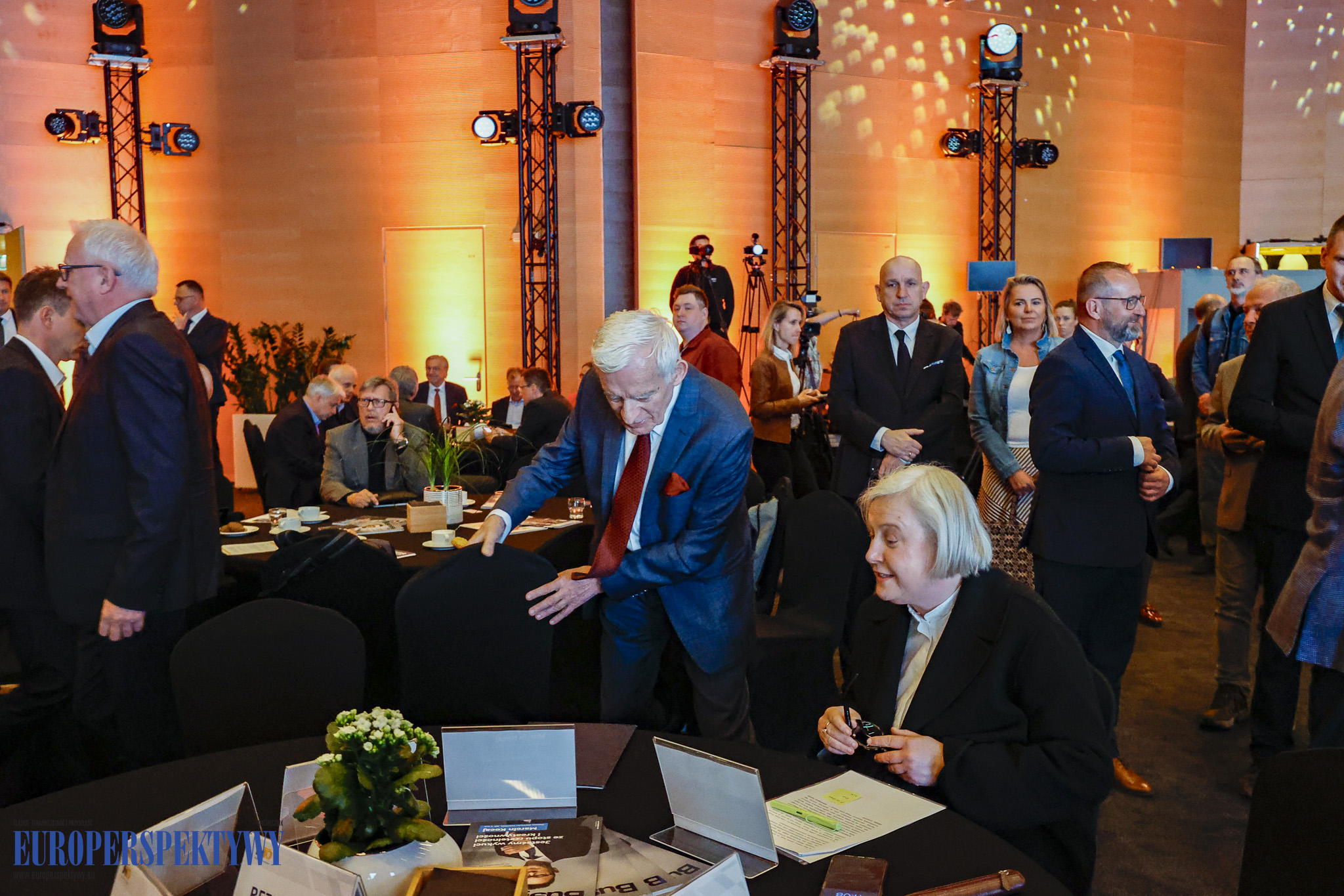 _MGL1158 Europerspektywy RIG: Industry in transition