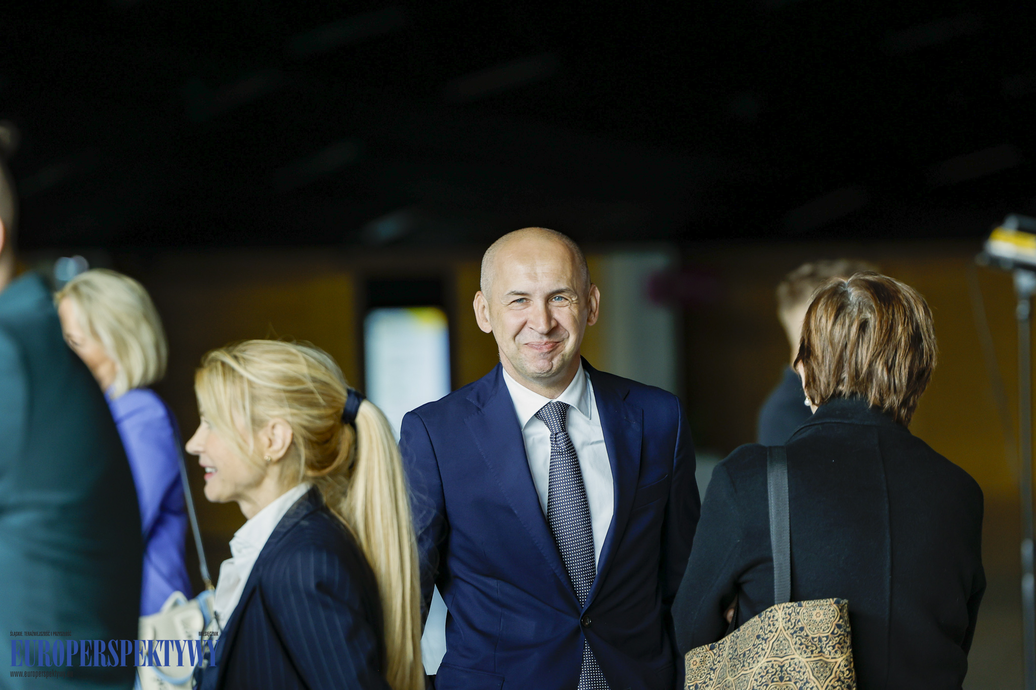 _MGL2493 Europerspektywy RIG: Industry in transition