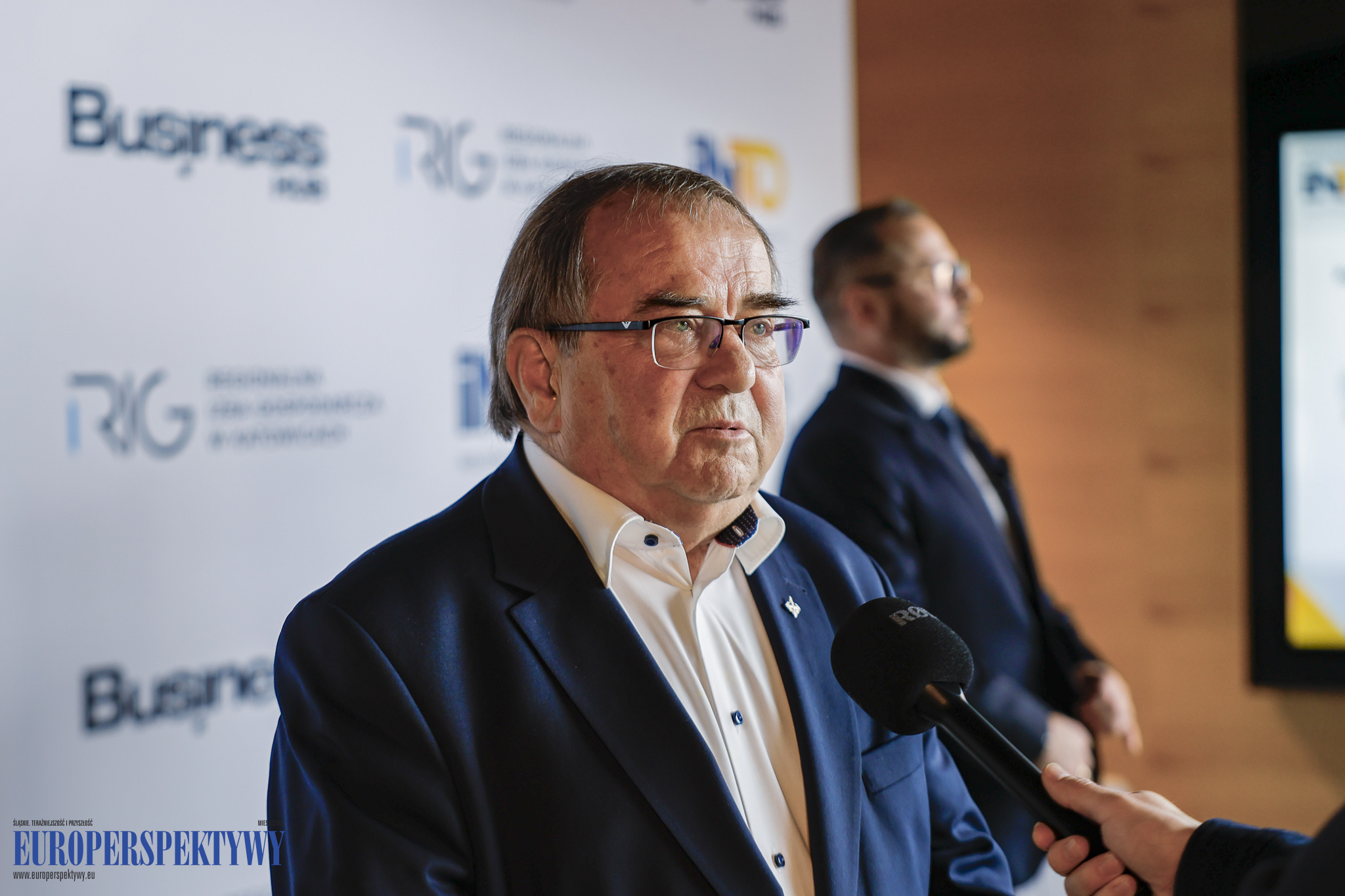 _MGL2671 Europerspektywy RIG: Industry in transition