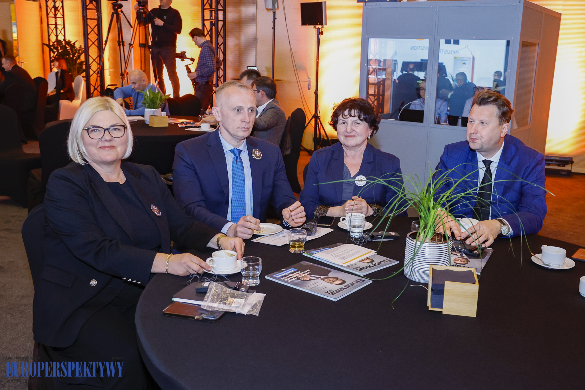 _MGL3004 Europerspektywy RIG: Industry in transition