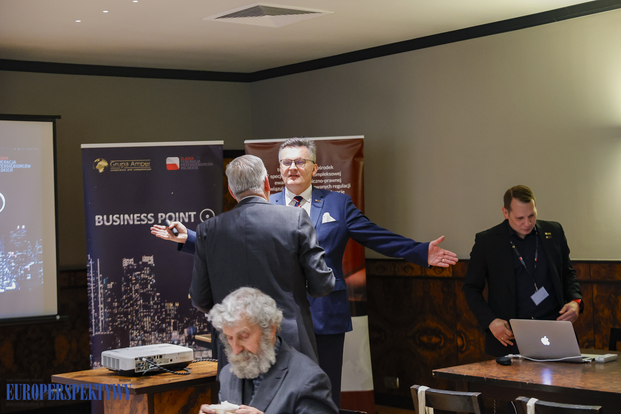 _MGL6779 Europerspektywy Grupa Amber i Śląska FPP — Business Point