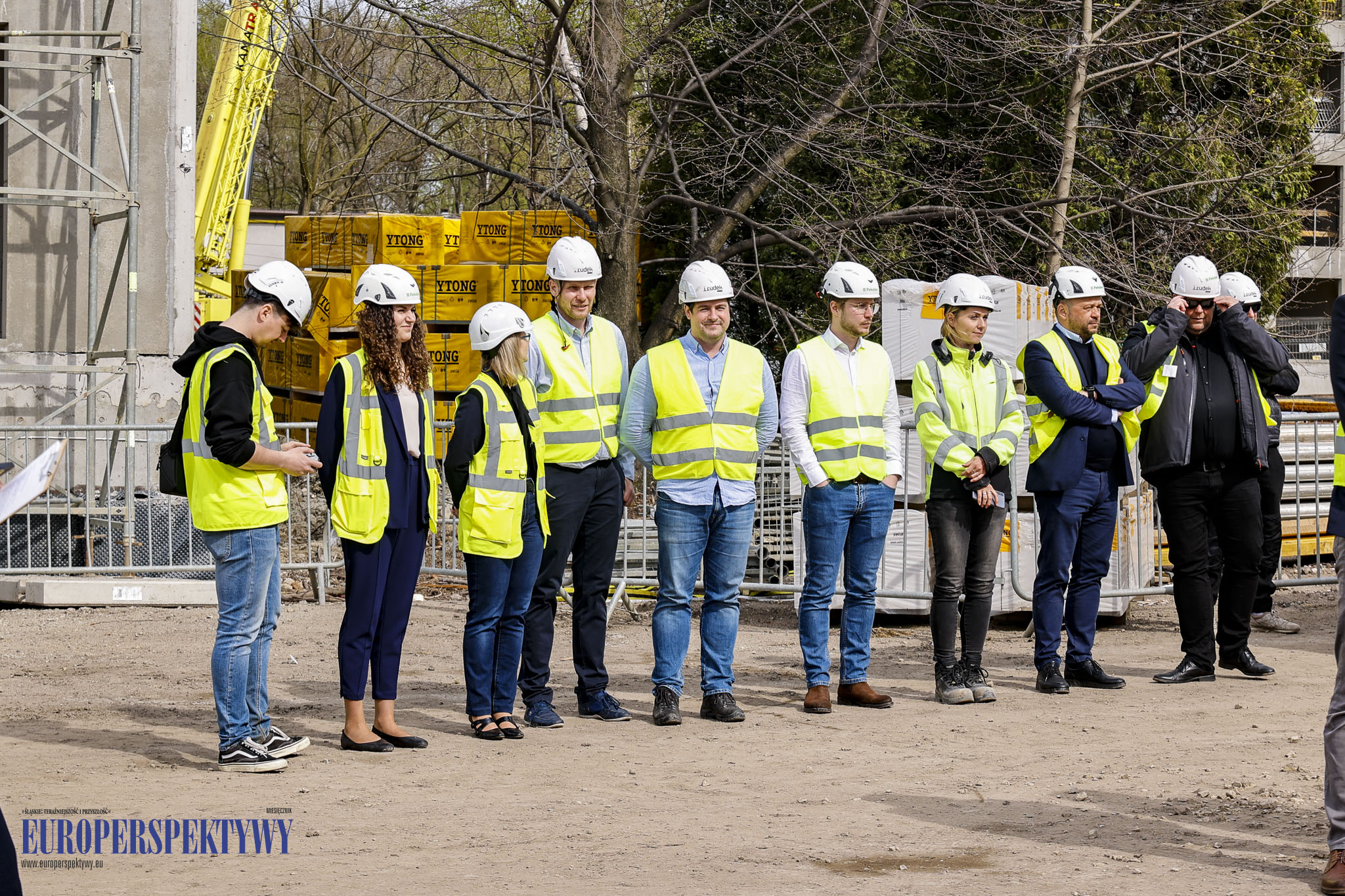 _MGL8812 Europerspektywy TBS zawieszenie wiechy