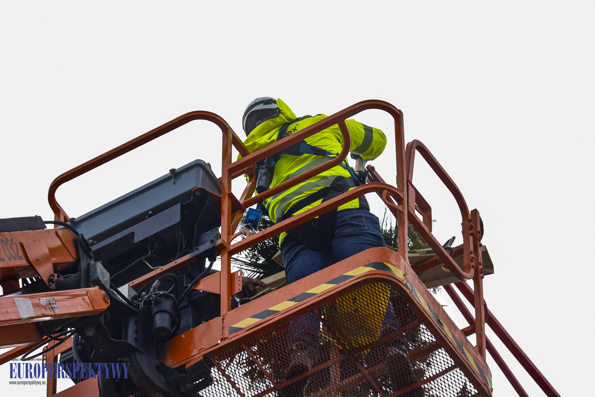 _MGL8920 Europerspektywy TBS zawieszenie wiechy