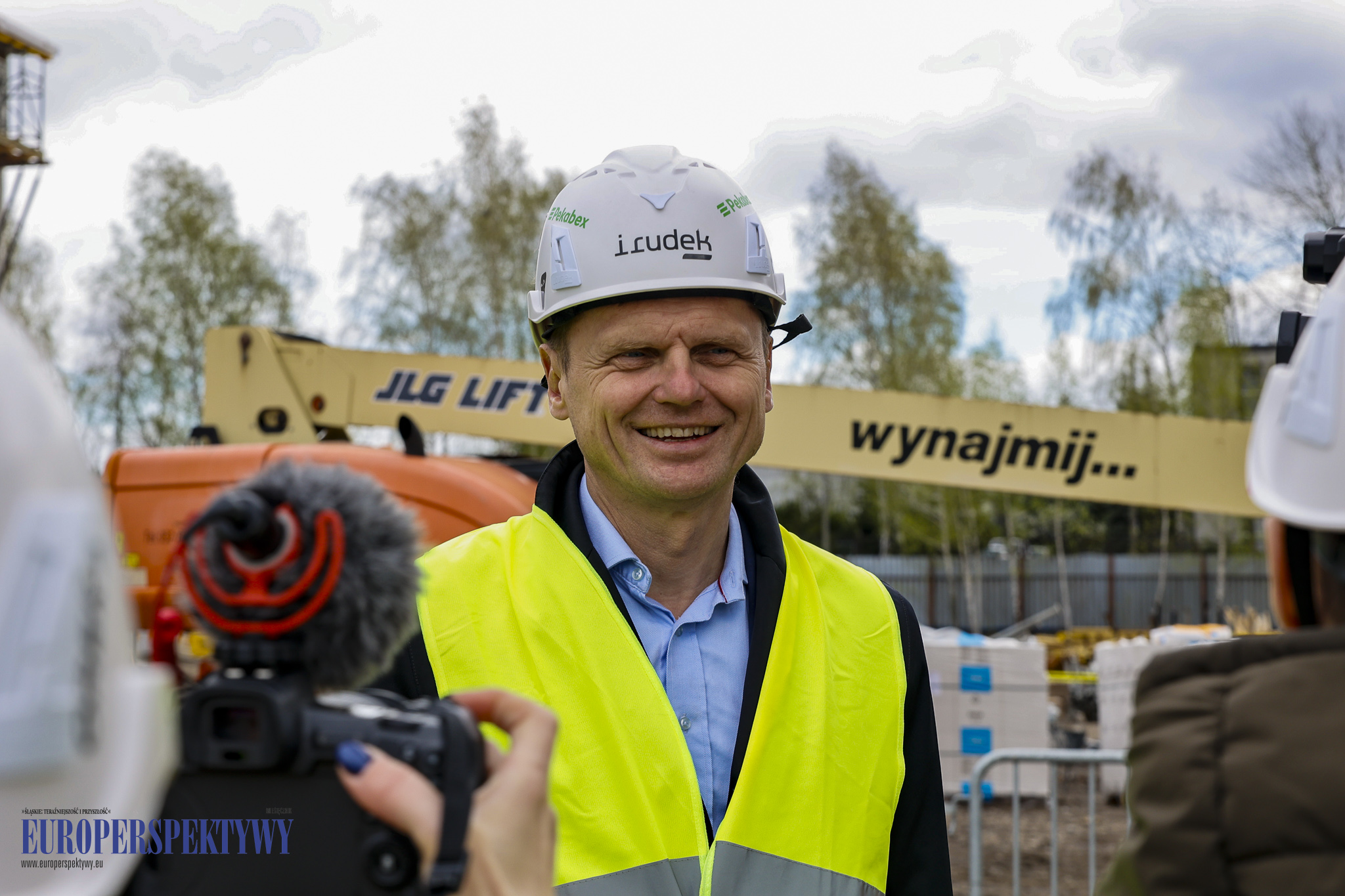 _MGL9021 Europerspektywy TBS zawieszenie wiechy