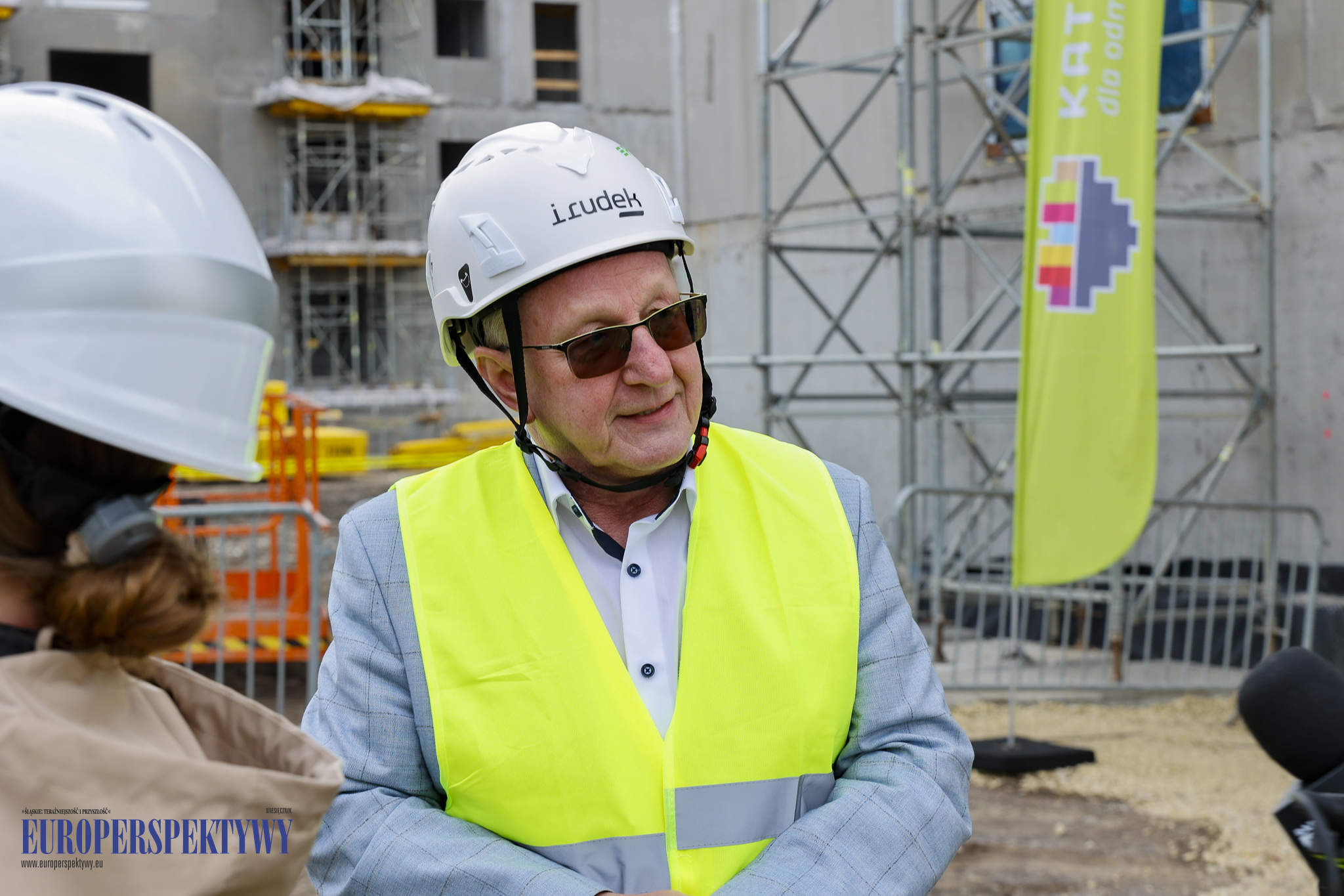 _MGL9032 Europerspektywy TBS zawieszenie wiechy