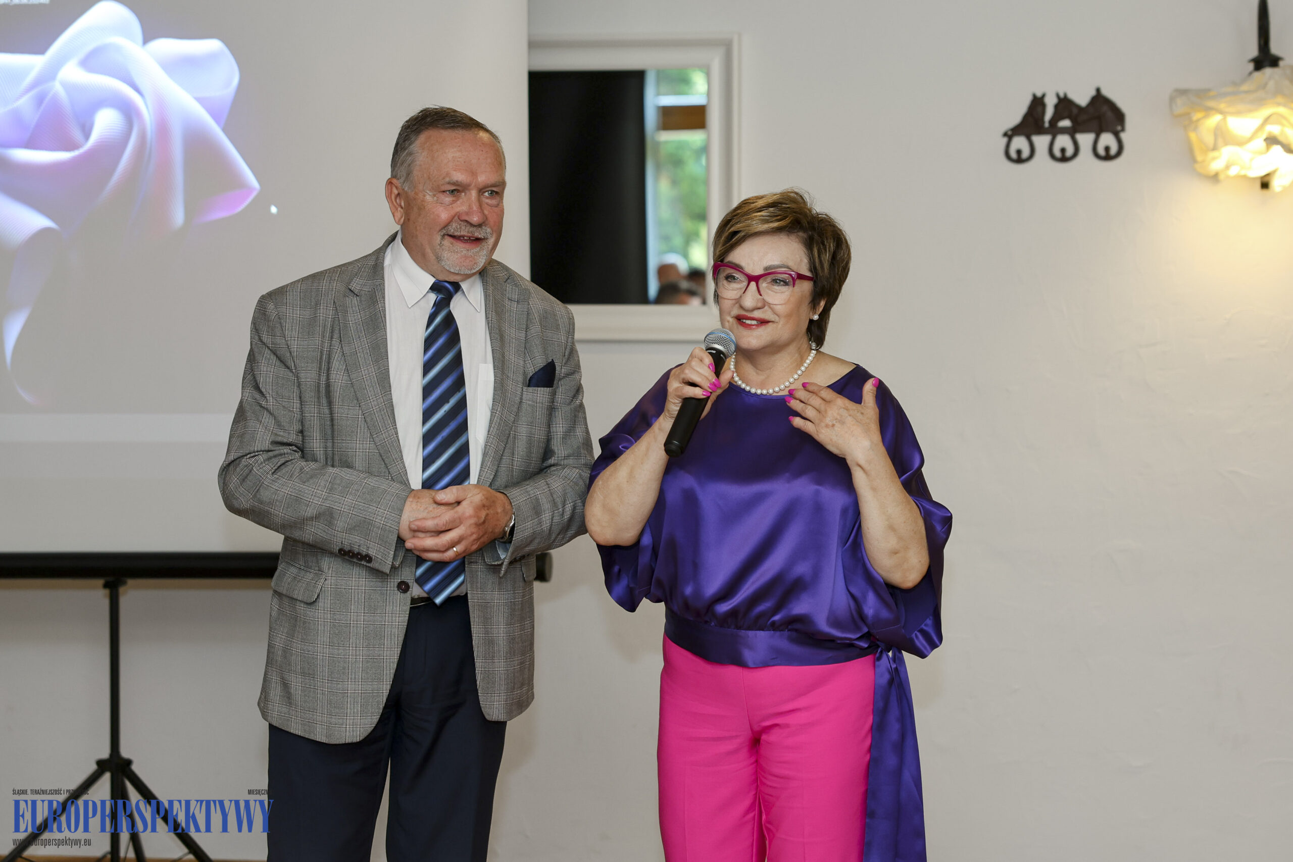 W Restauracji Chata Polaka w Gliwicach zorganizowano czerwcowe Śniadanie Biznesowe RIPH w Gliwicach. Na zdjęciu: Wiktor Pawlik oraz Mirosława Nykiel.