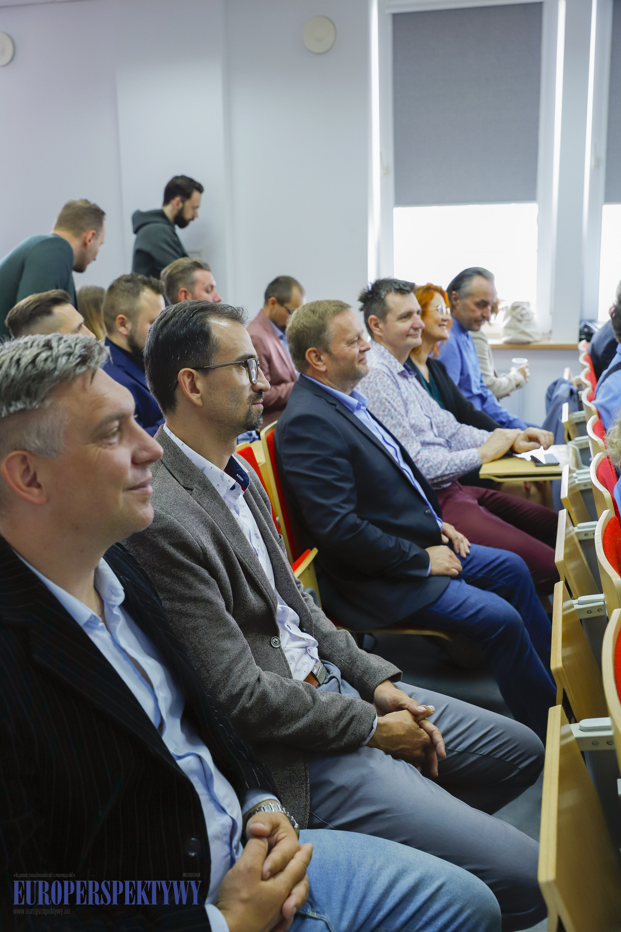 _MGL-1001 Europerspektywy ŚKB i Humanitas: Biznes 4.0