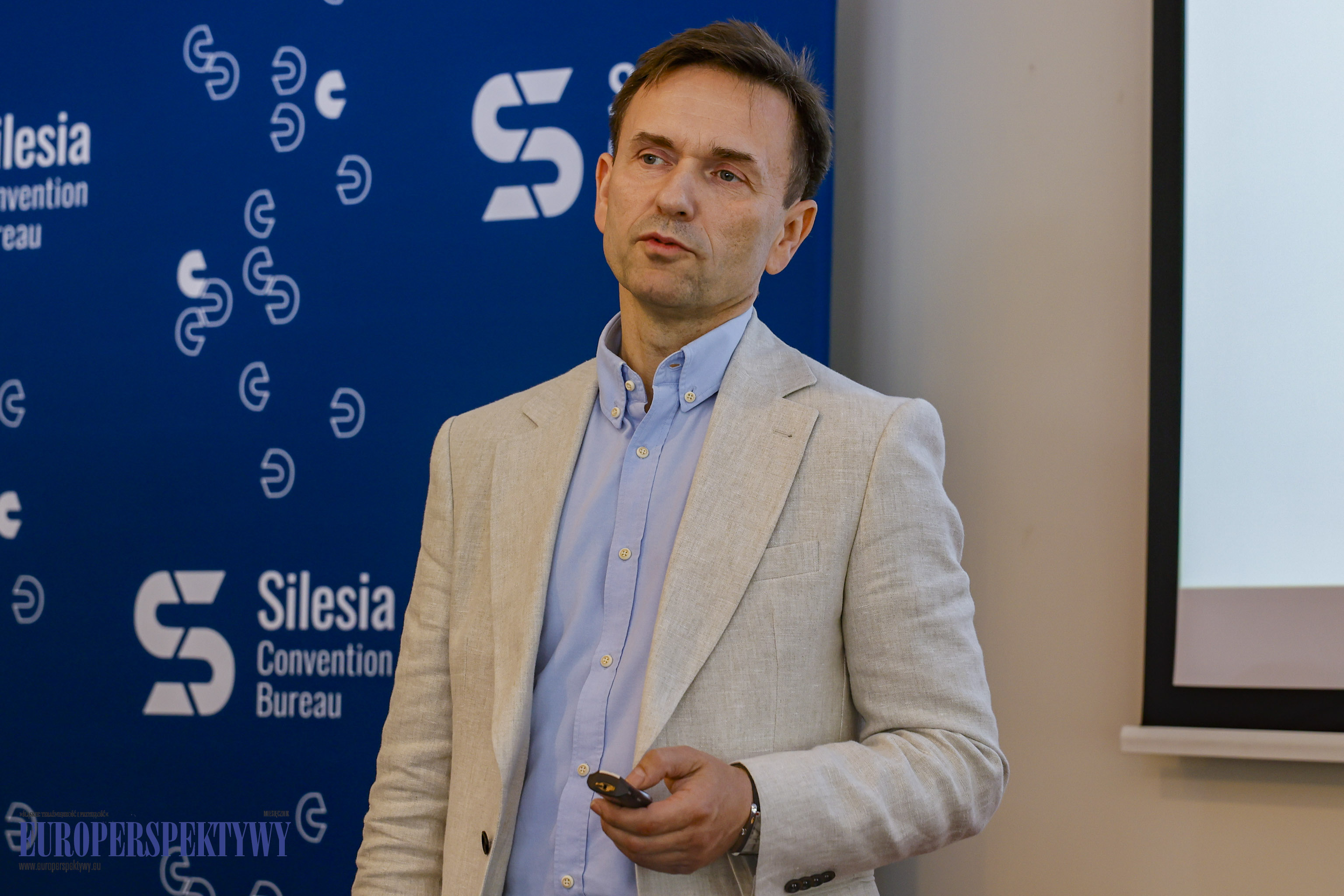 _MGL-1008 Europerspektywy Raport Silesia Convention Bureau