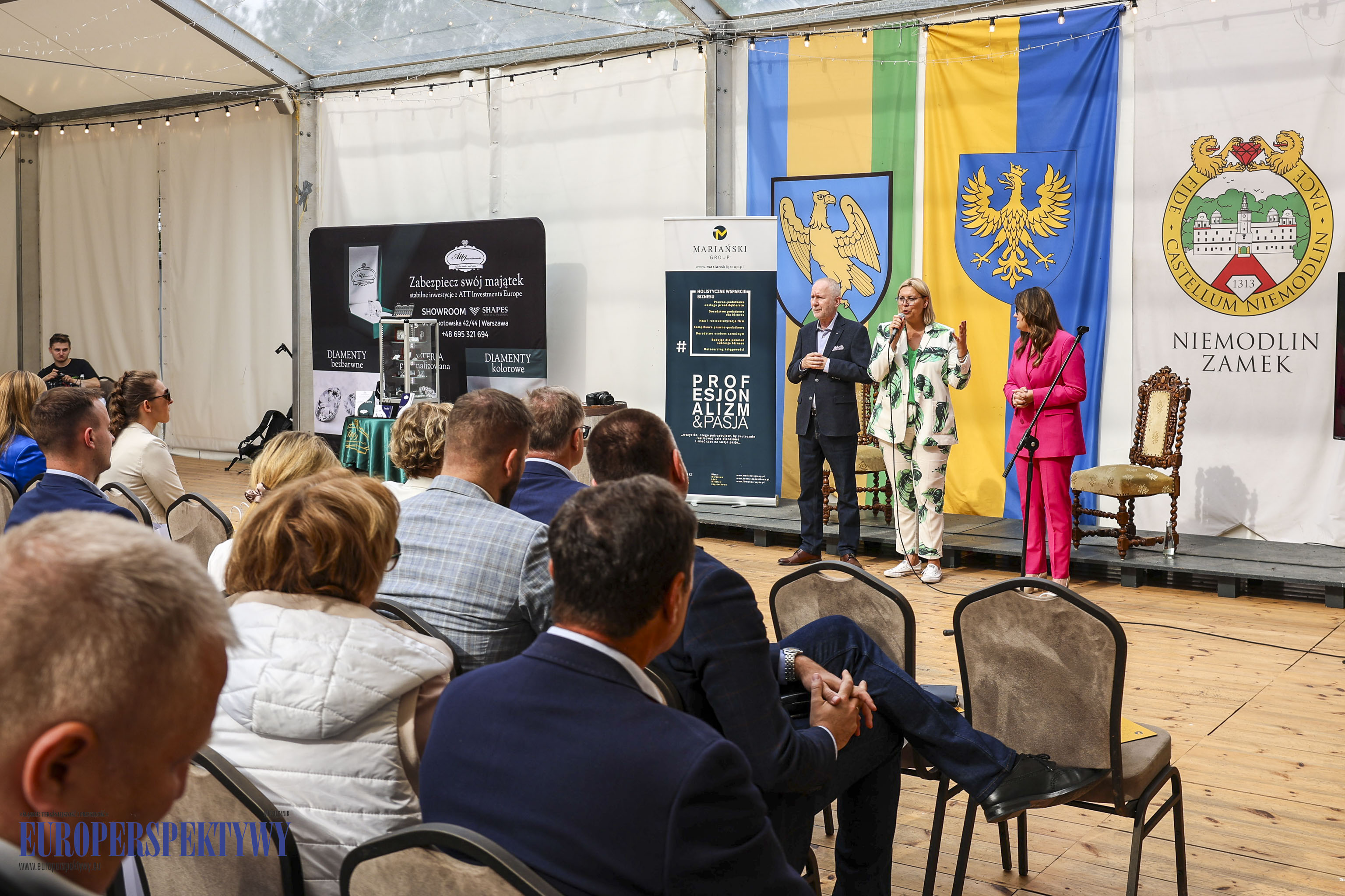 _MGL-1050 Europerspektywy Business Centre Club na Zamku w Niemodlinie