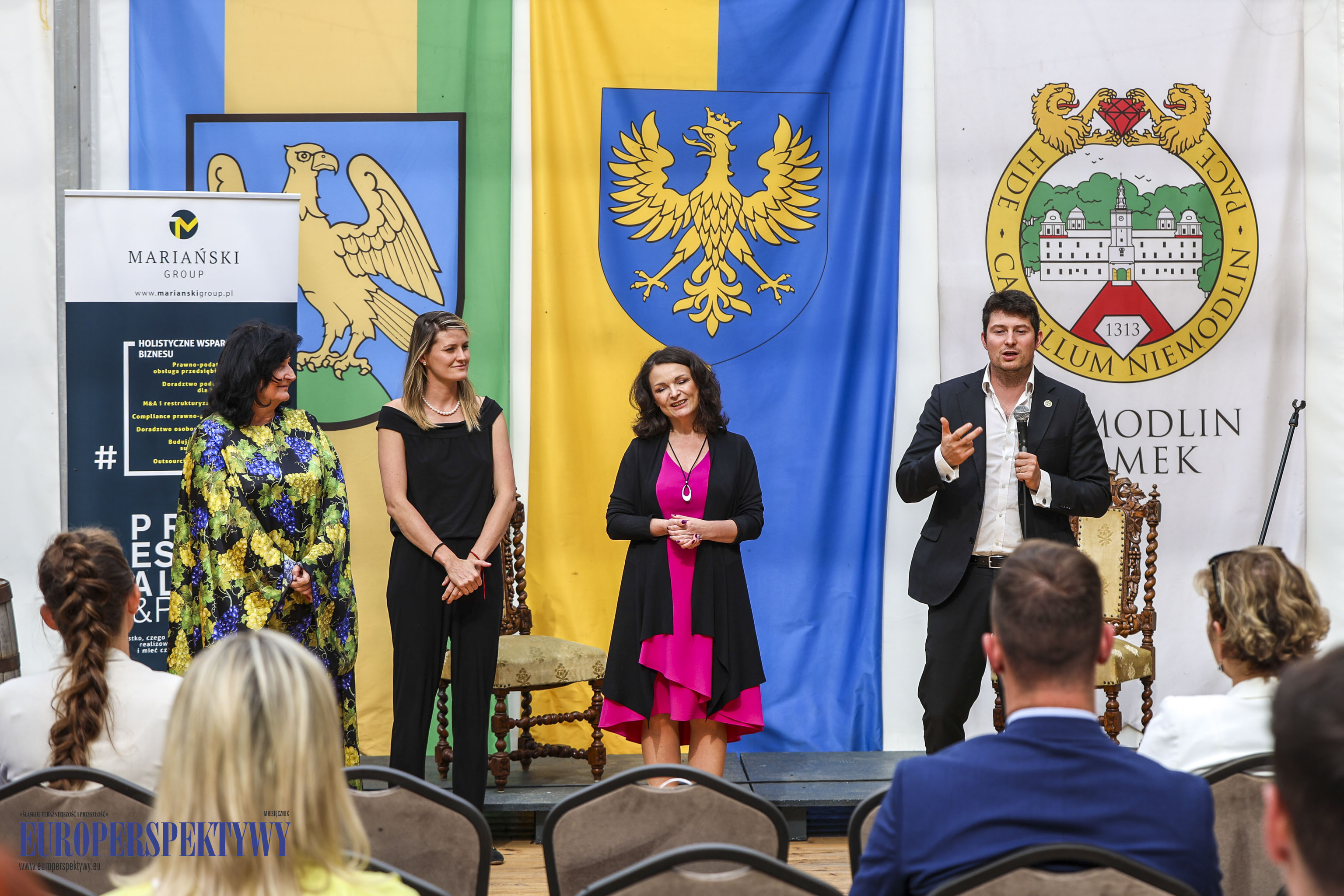 _MGL-1054 Europerspektywy Business Centre Club na Zamku w Niemodlinie