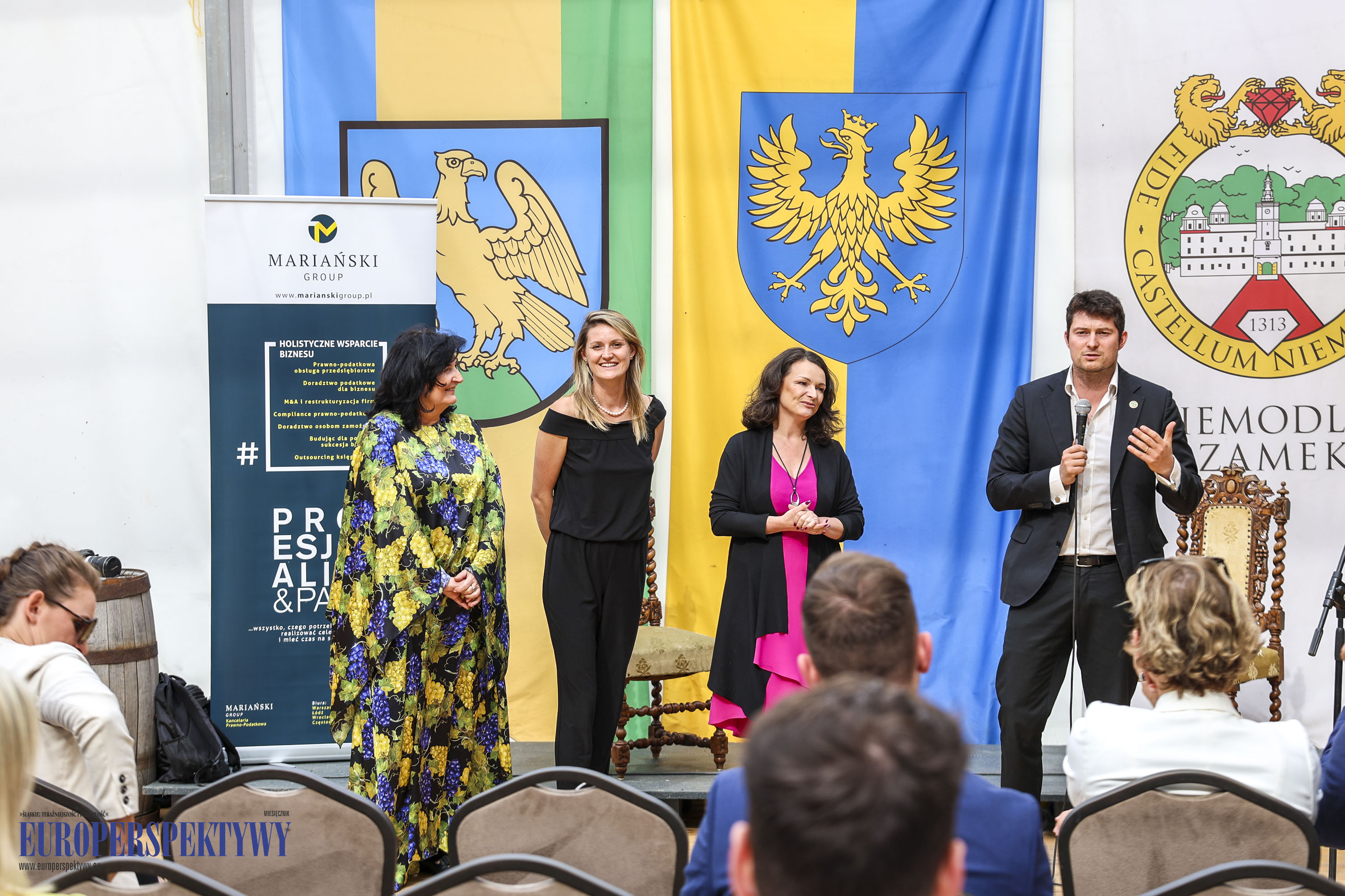 _MGL-1055 Europerspektywy Business Centre Club na Zamku w Niemodlinie