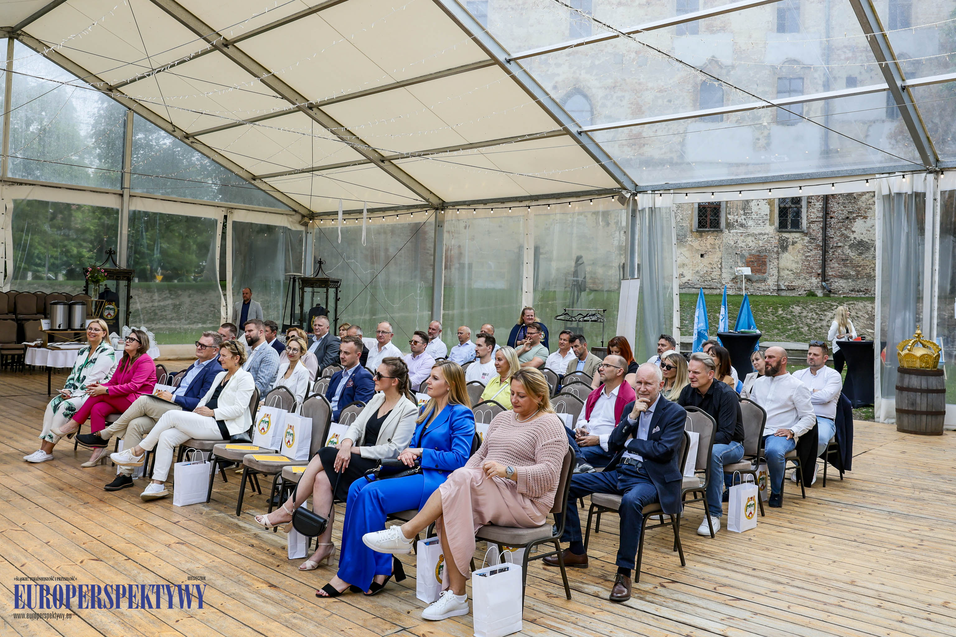 _MGL-1065 Europerspektywy Business Centre Club na Zamku w Niemodlinie