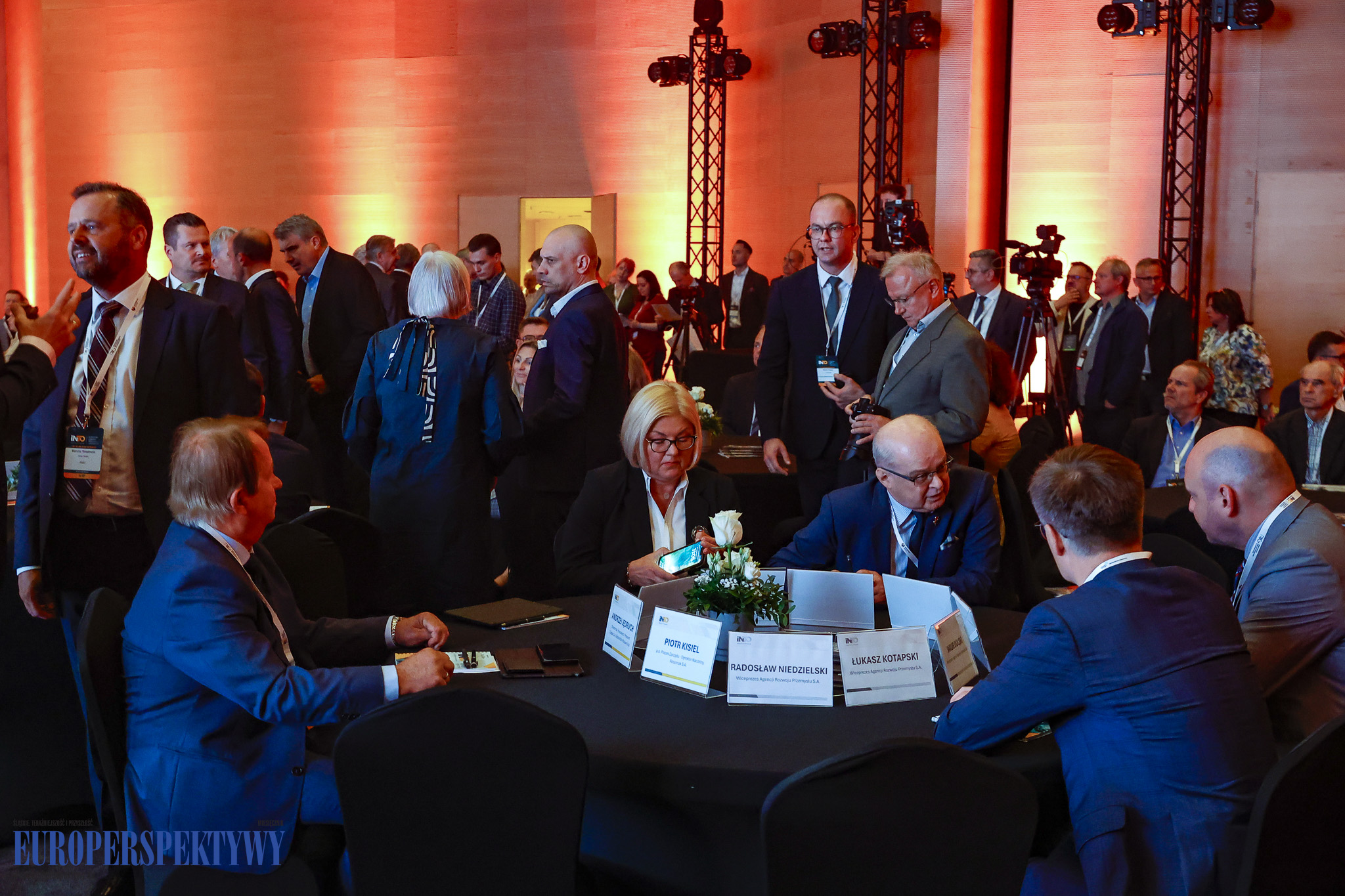 _MGL6491 Europerspektywy Industry in Transition 2024