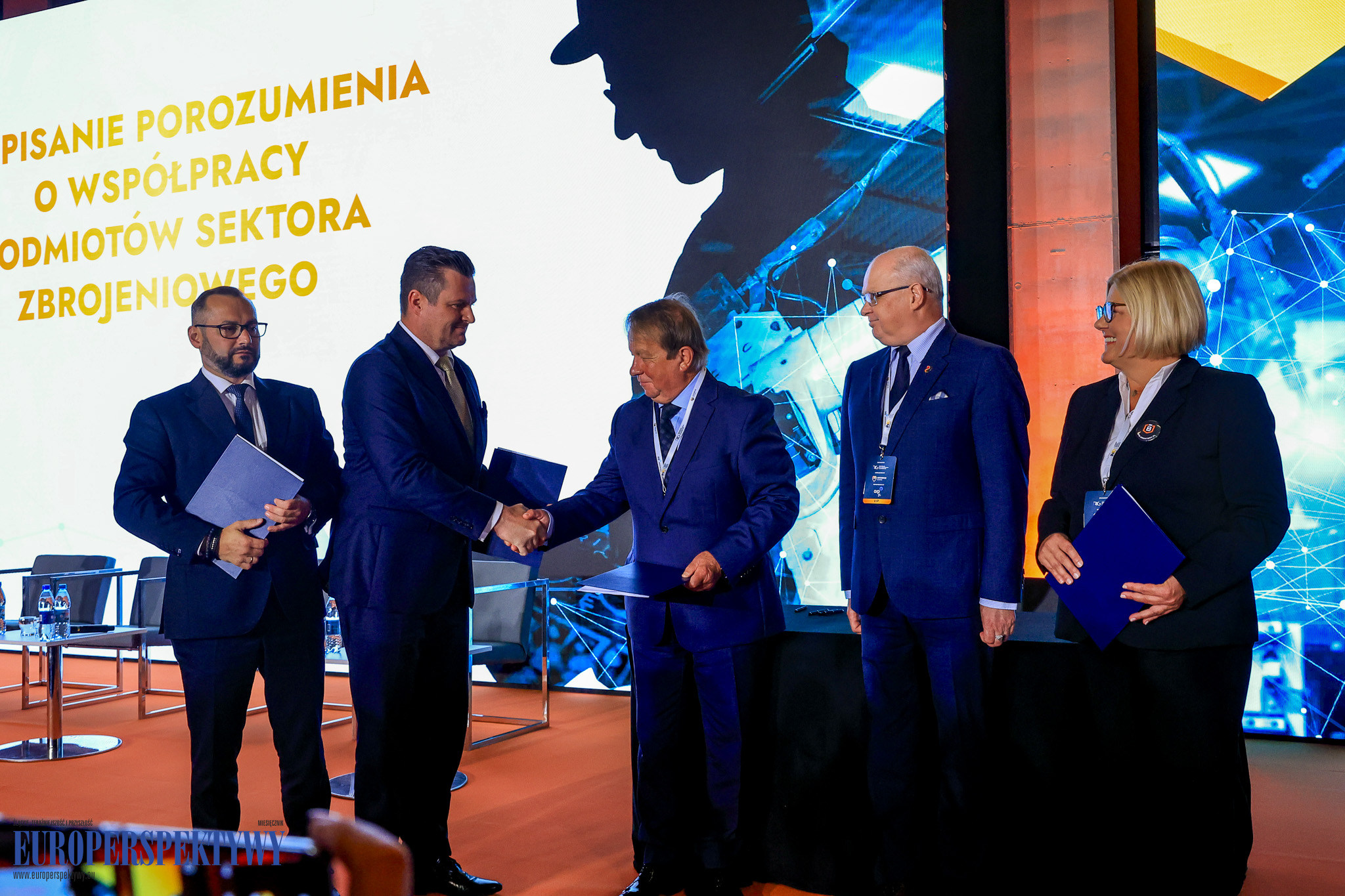 _MGL7081 Europerspektywy Industry in Transition 2024