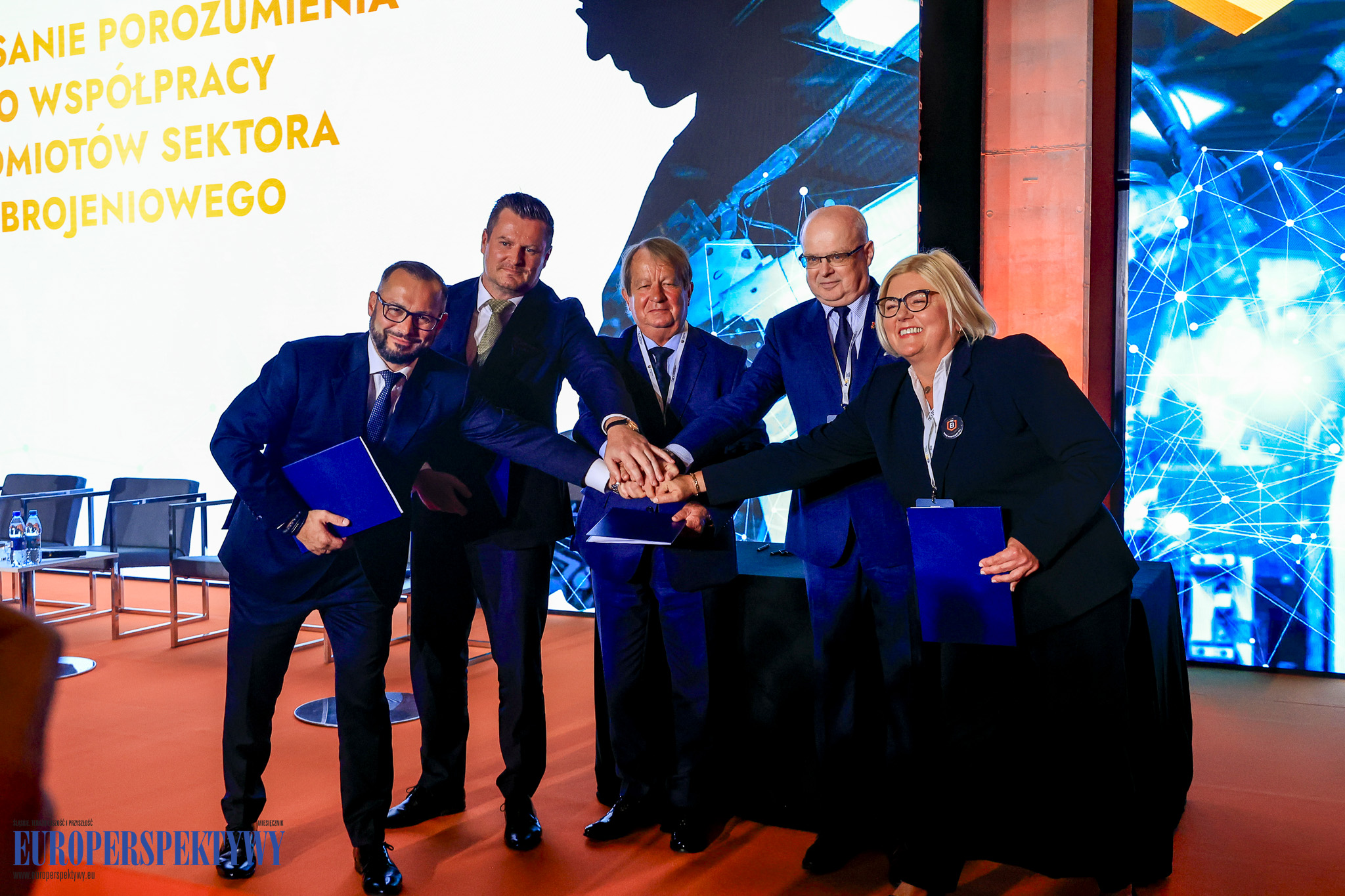 _MGL7103 Europerspektywy Industry in Transition 2024