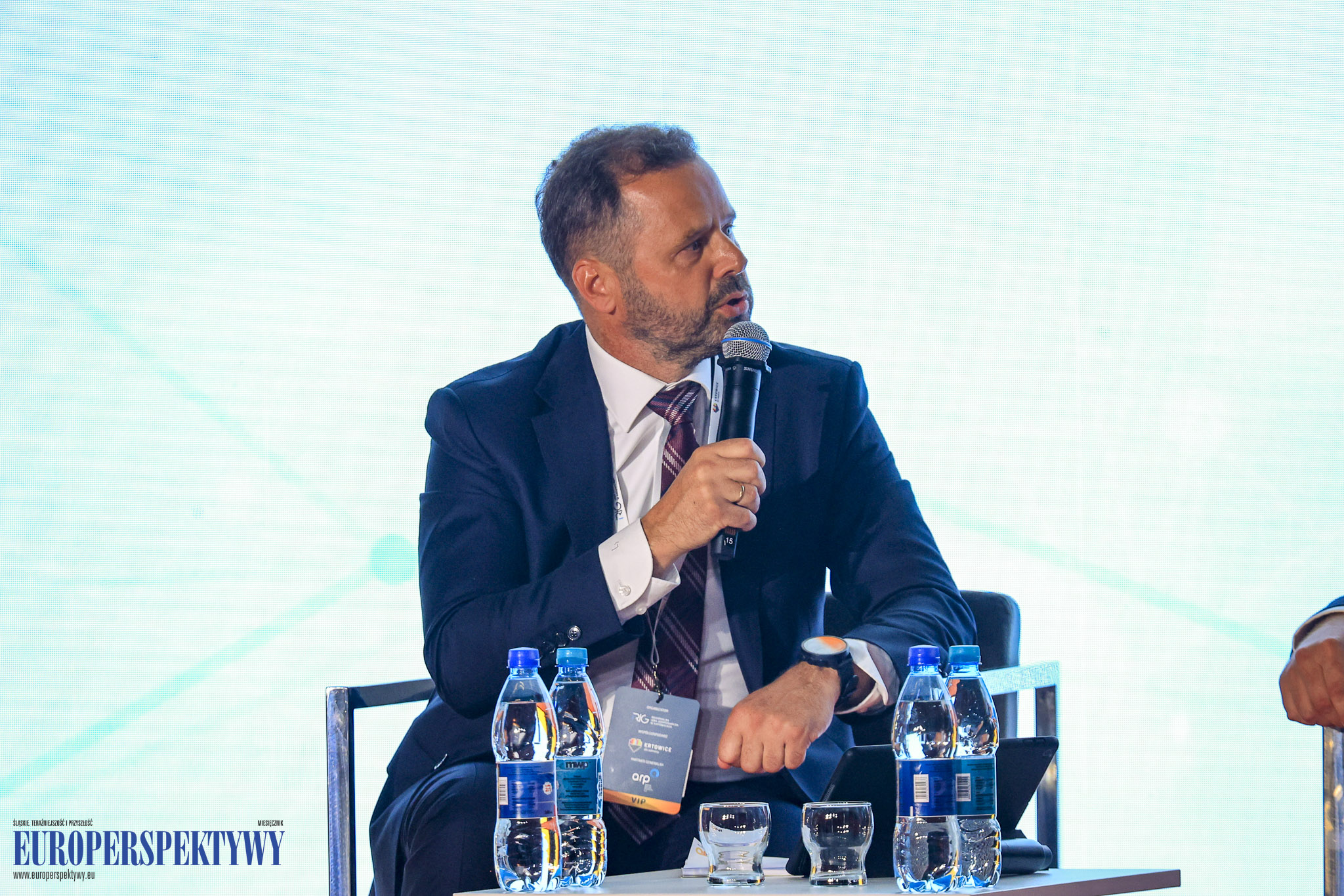 _MGL7183 Europerspektywy Industry in Transition 2024