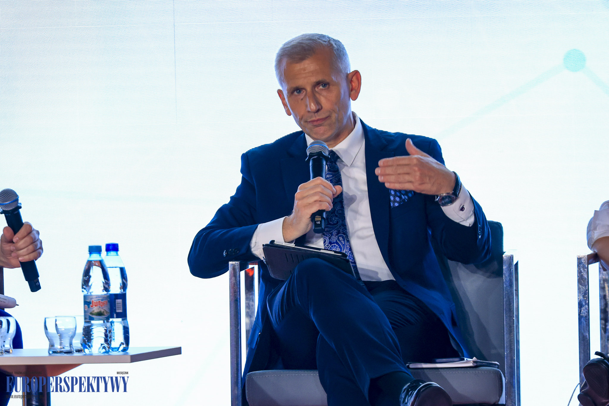 _MGL7435 Europerspektywy Industry in Transition 2024