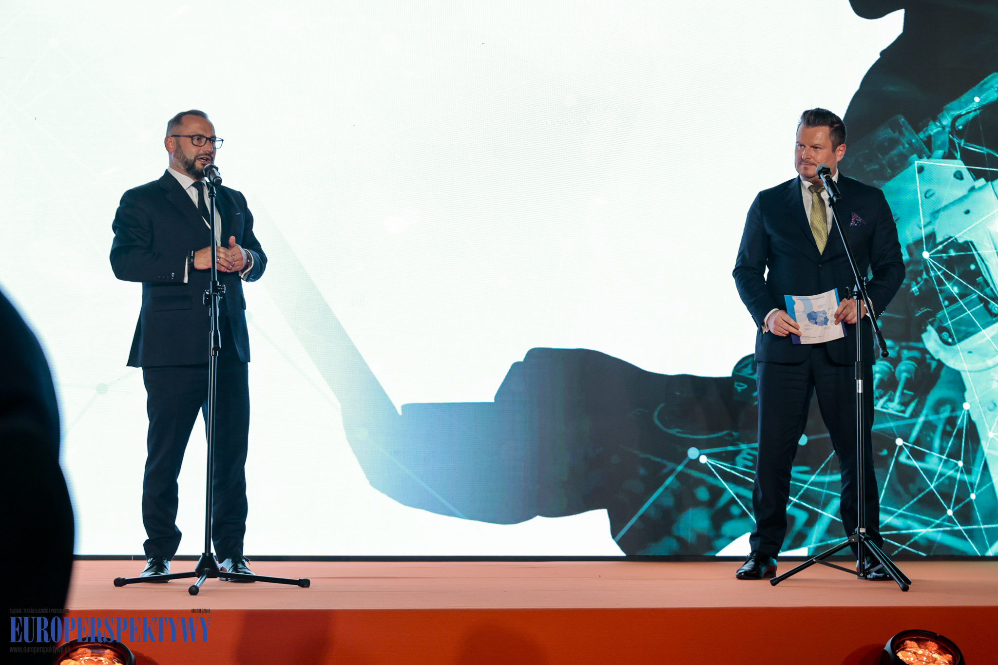 _MGL8073 Europerspektywy Industry in Transition 2024