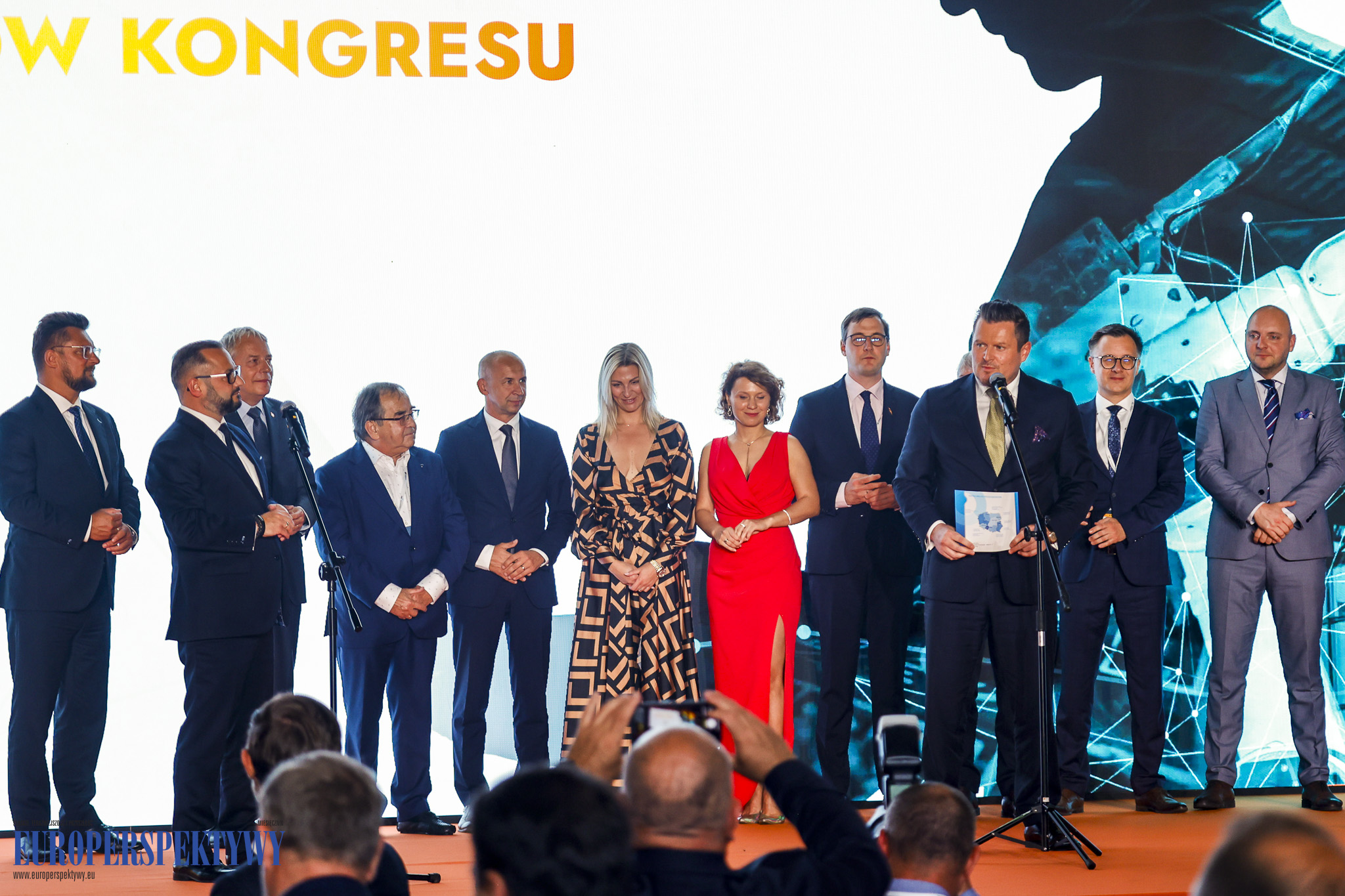 _MGL8194 Europerspektywy Industry in Transition 2024