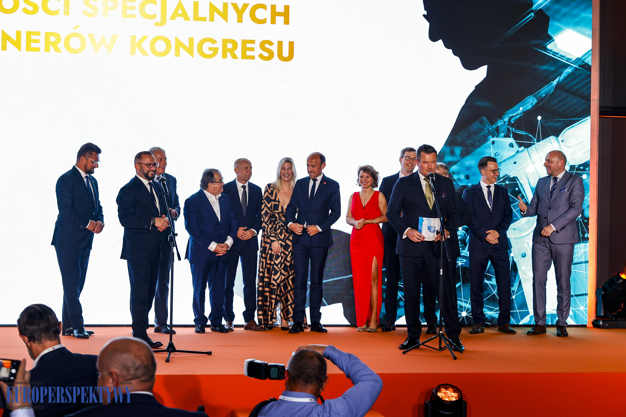 _MGL8201 Europerspektywy Industry in Transition 2024