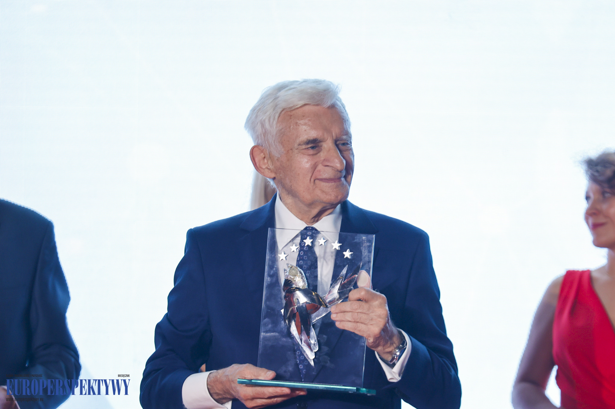 _MGL8410 Europerspektywy Industry in Transition 2024