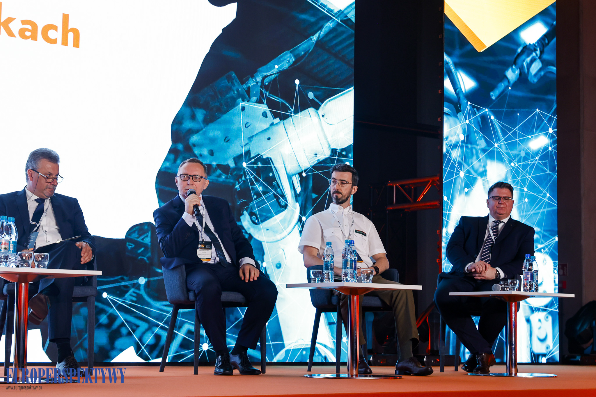 _MGL9411 Europerspektywy Industry in Transition 2024