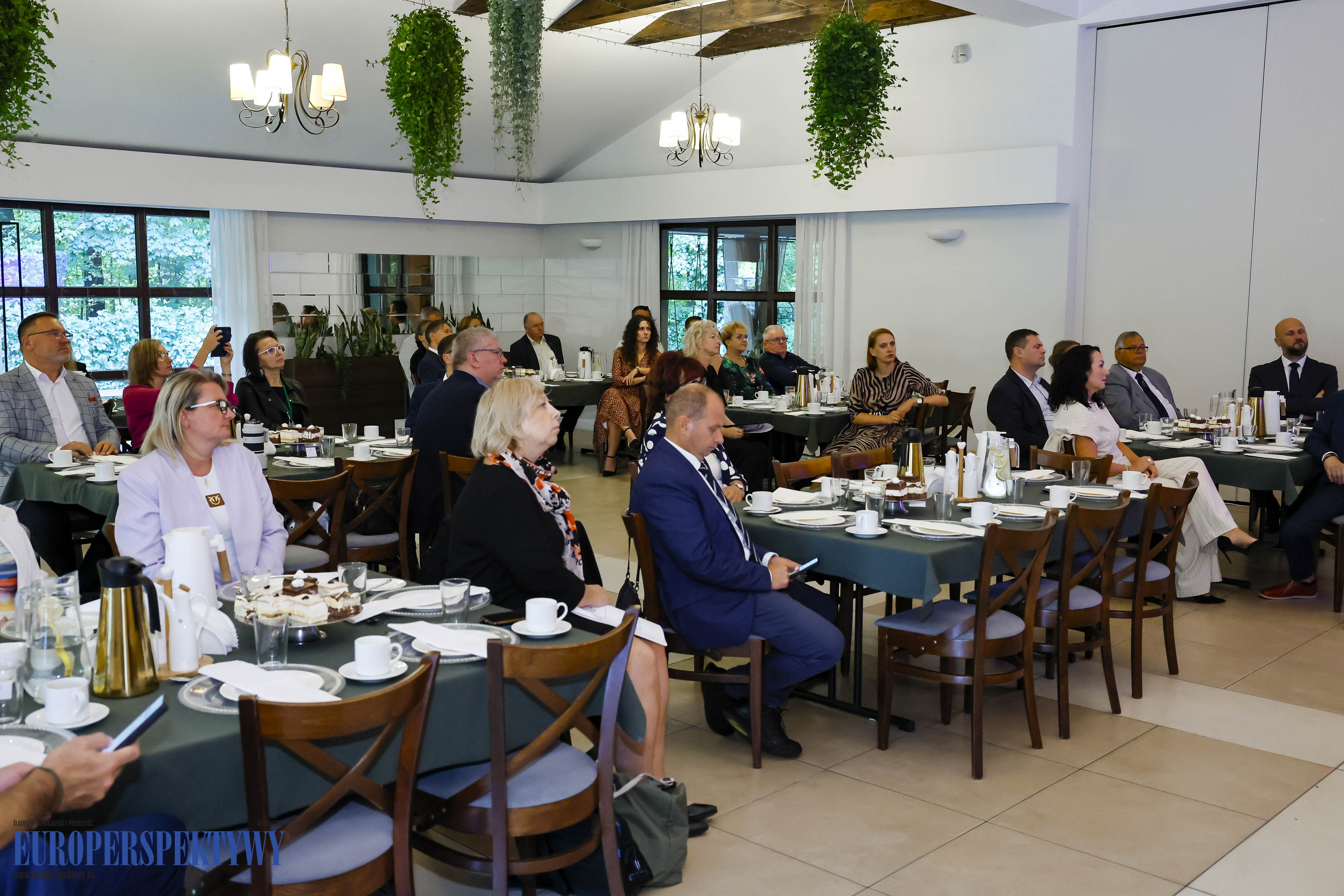 1-18 Europerspektywy IV Konferencja „Innowacyjna Firma”