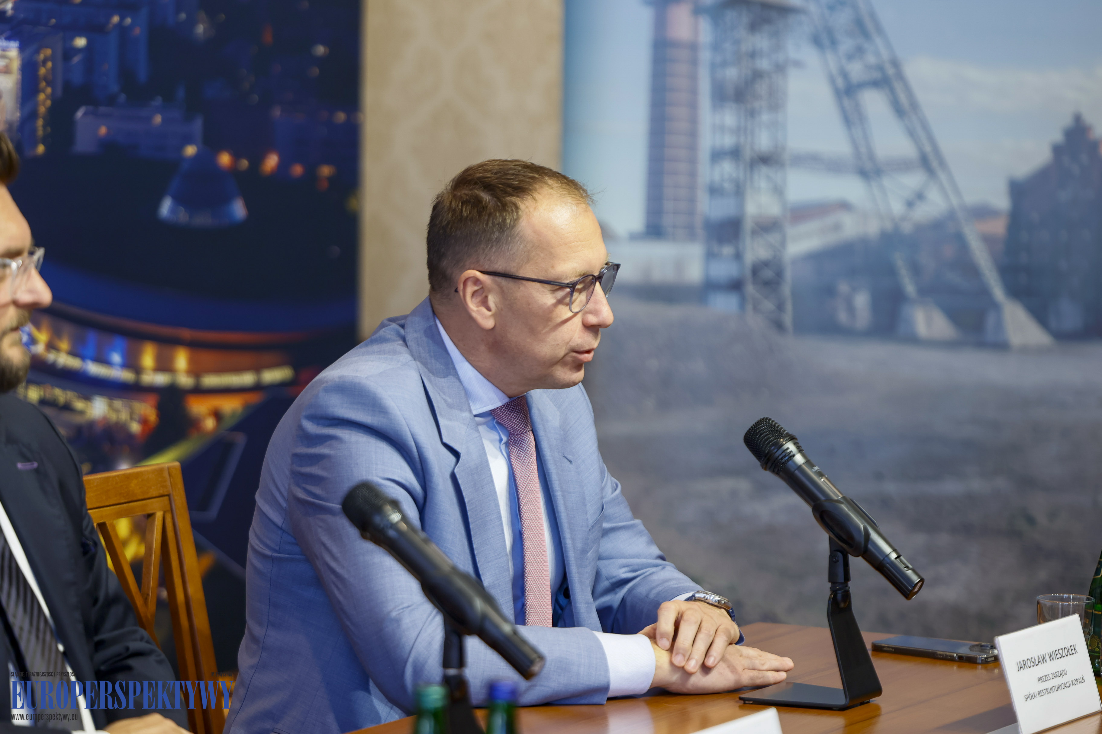 1-8 Europerspektywy Katowice przejmują od SRK działki w Nikiszowcu