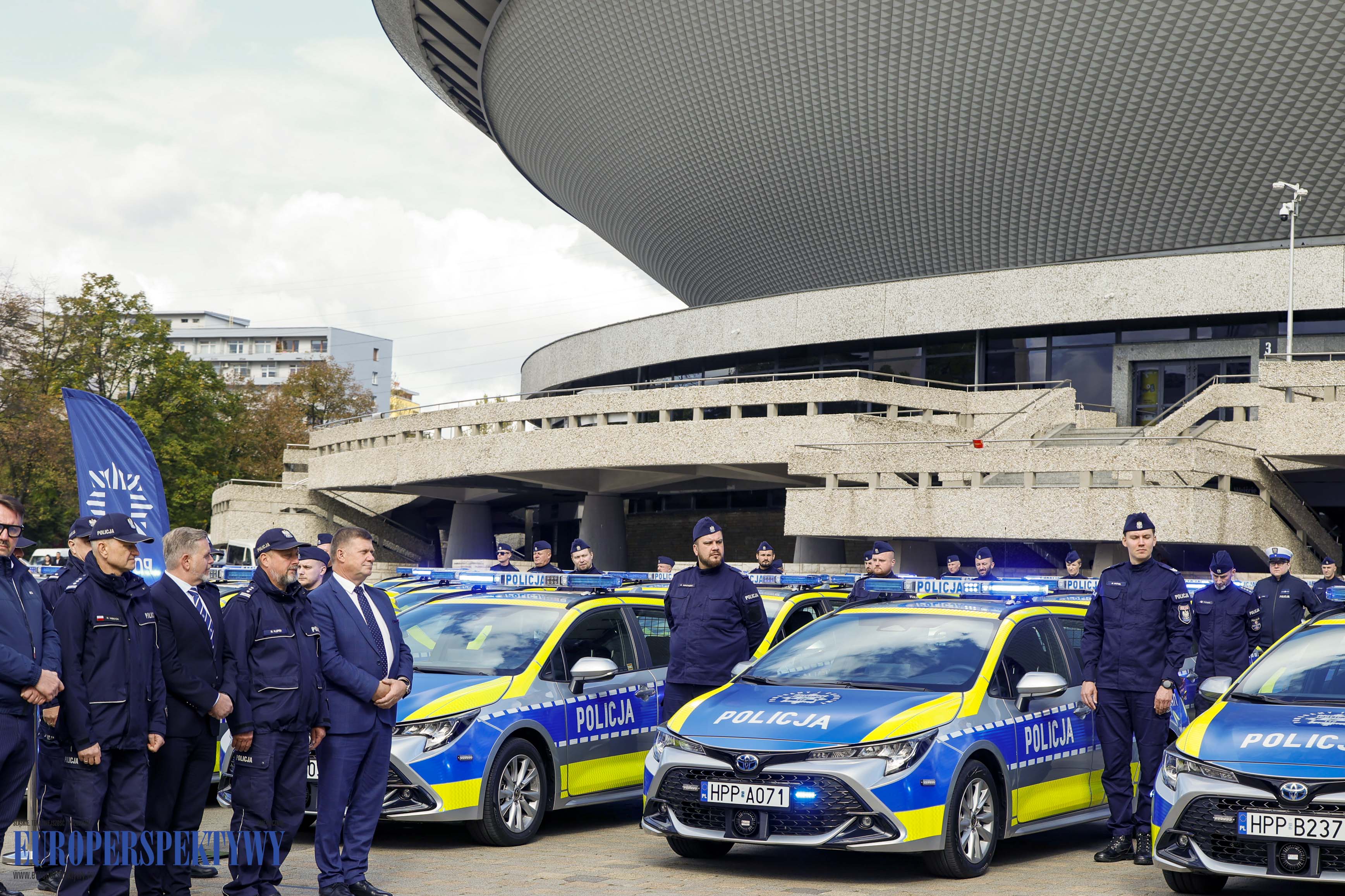 Europerspektywy Uroczyste przekazanie radiowozów