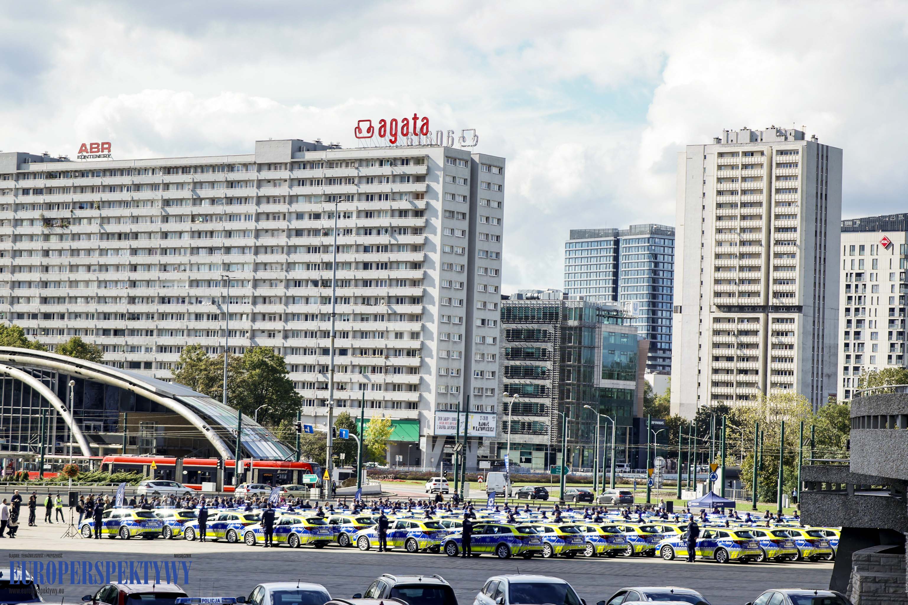 Europerspektywy Uroczyste przekazanie radiowozów