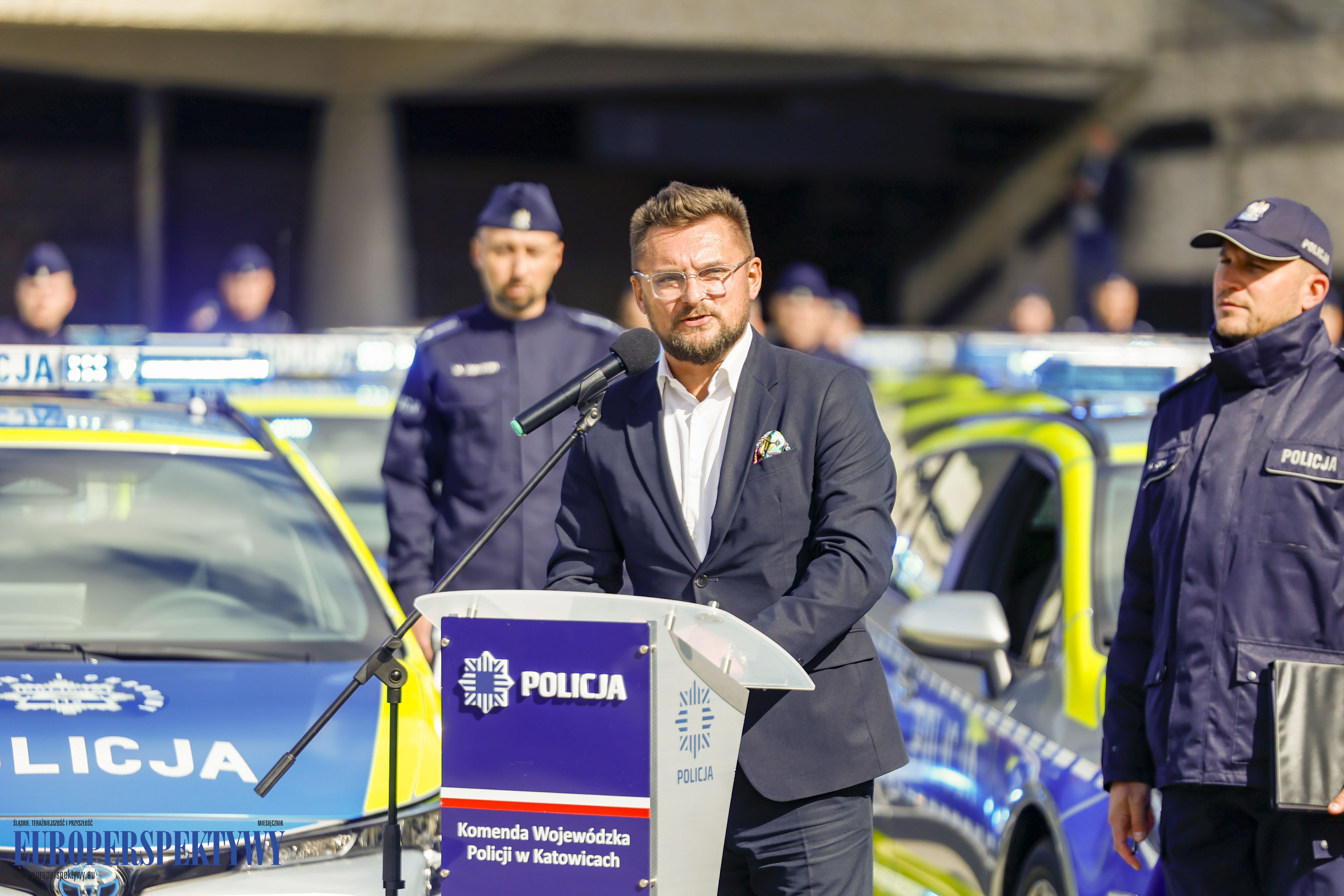 Europerspektywy Uroczyste przekazanie radiowozów