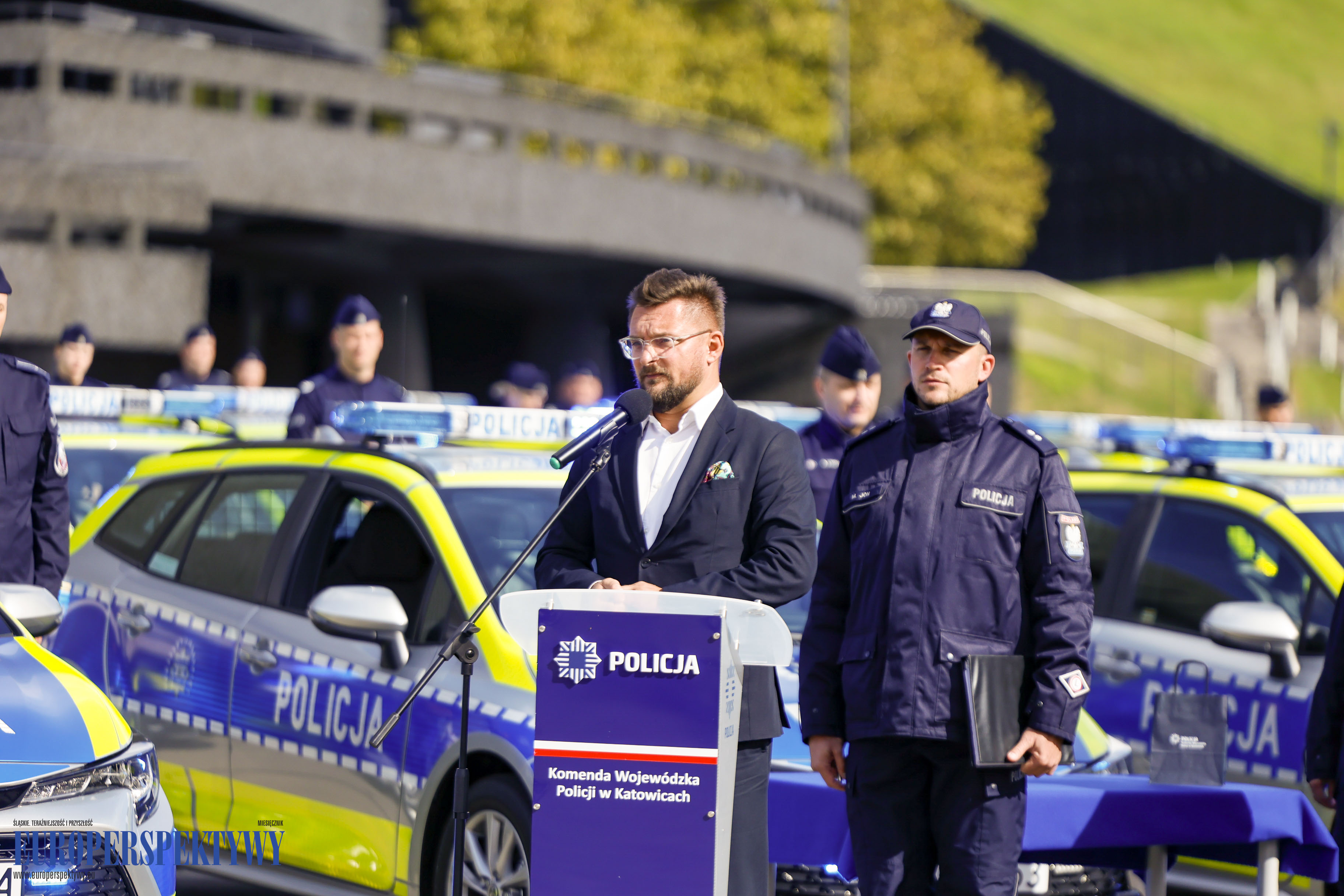 Europerspektywy Uroczyste przekazanie radiowozów