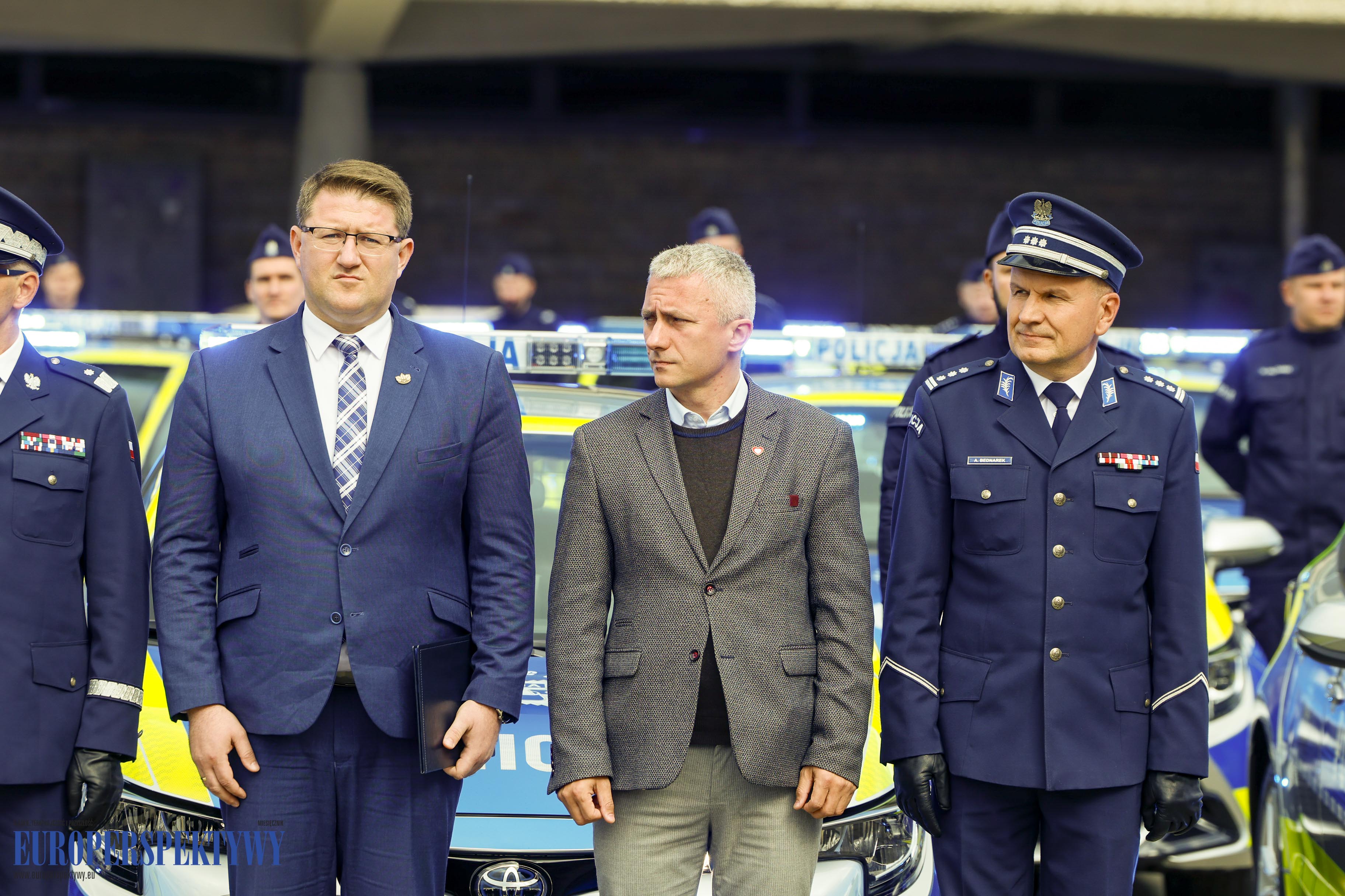 Europerspektywy Uroczyste przekazanie radiowozów