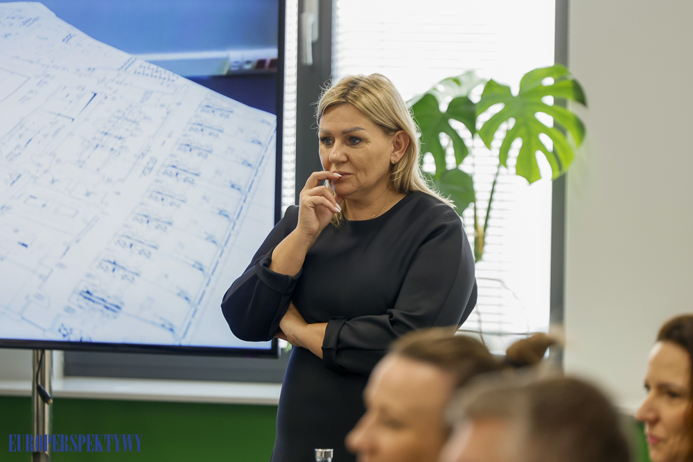 Europerspektywy ZNAMY SIĘ - JAK MOŻEMY WPŁYNĄĆ NA TWÓJ BIZNES W ATRIONIE