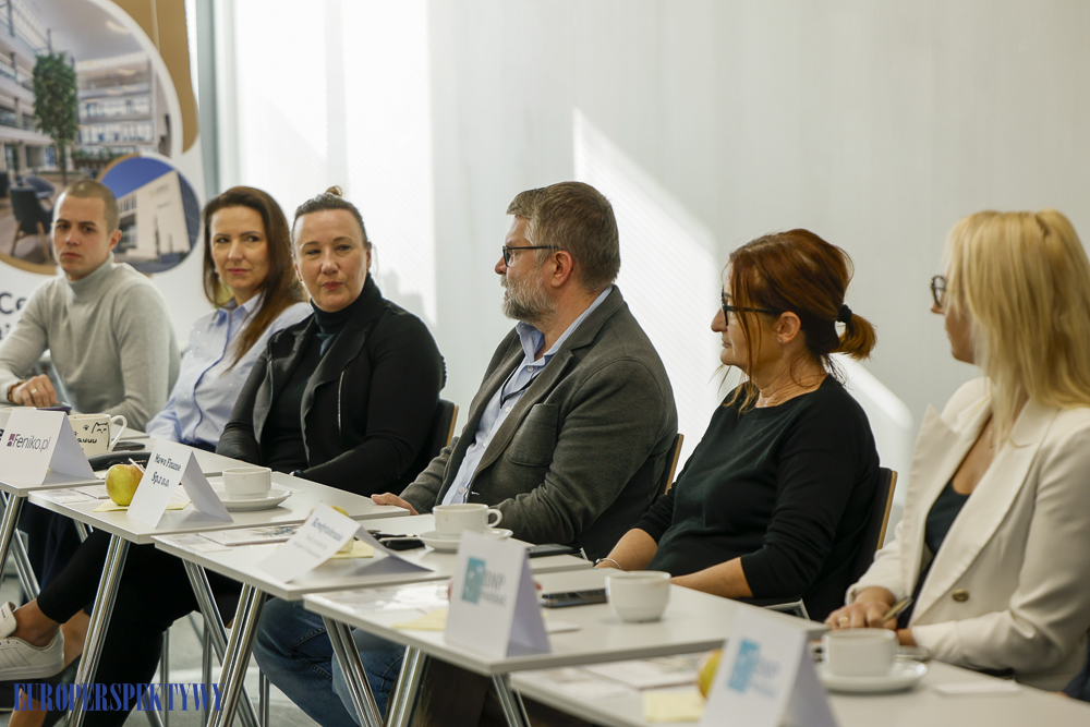 Europerspektywy ZNAMY SIĘ - JAK MOŻEMY WPŁYNĄĆ NA TWÓJ BIZNES W ATRIONIE