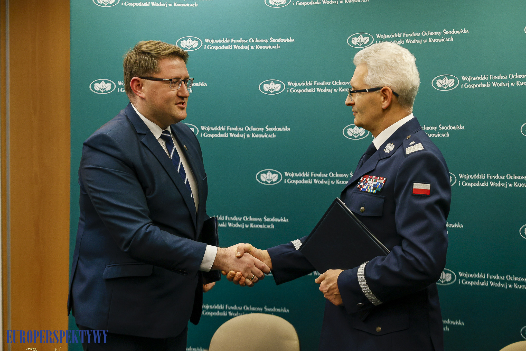 Europerspektywy WFOŚiGW: nowe radiowozy dla śląskiej policji