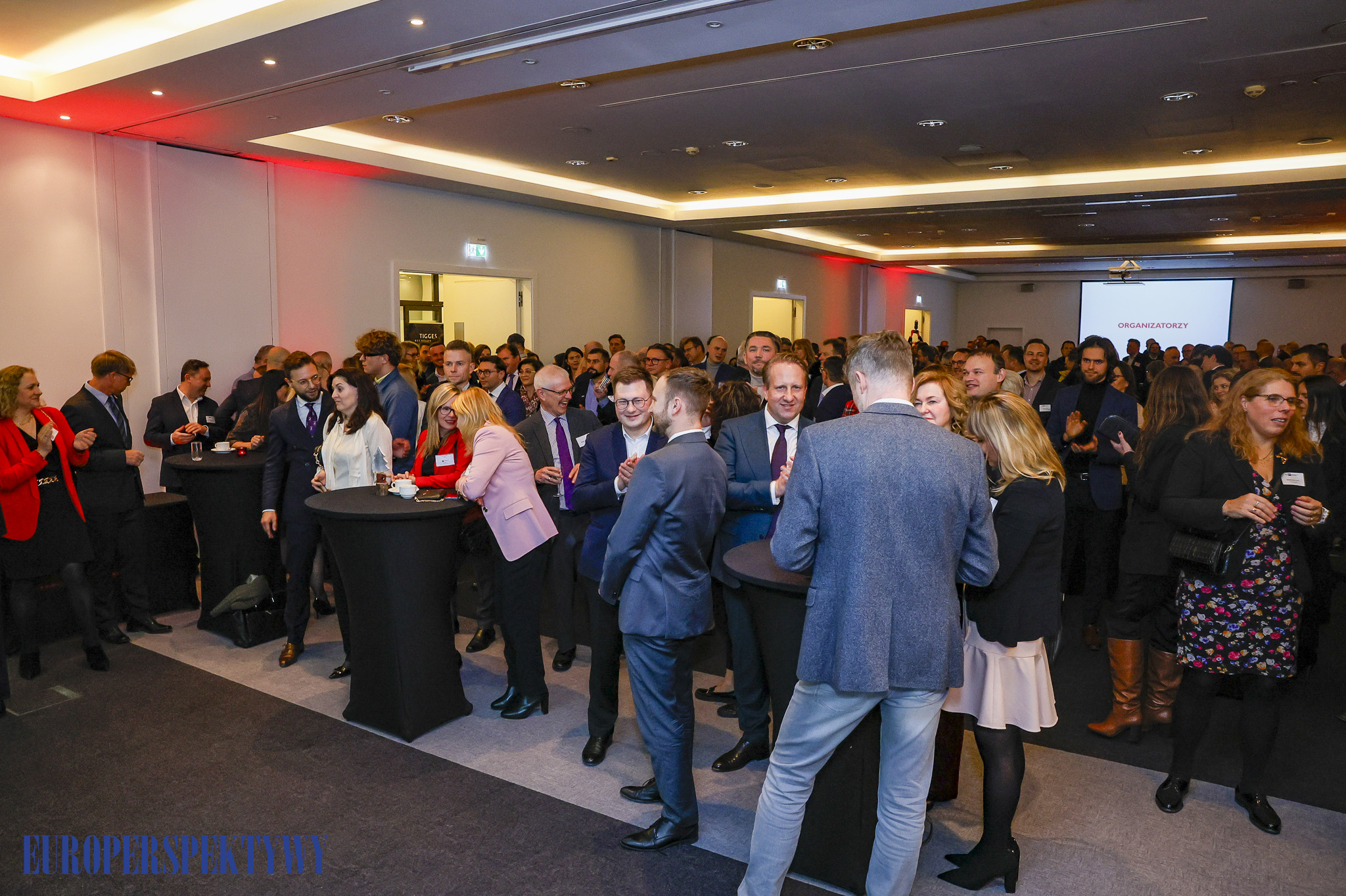 Europerspektywy AHK Polska: Gwiazdkowy Biznes Mixer 2024