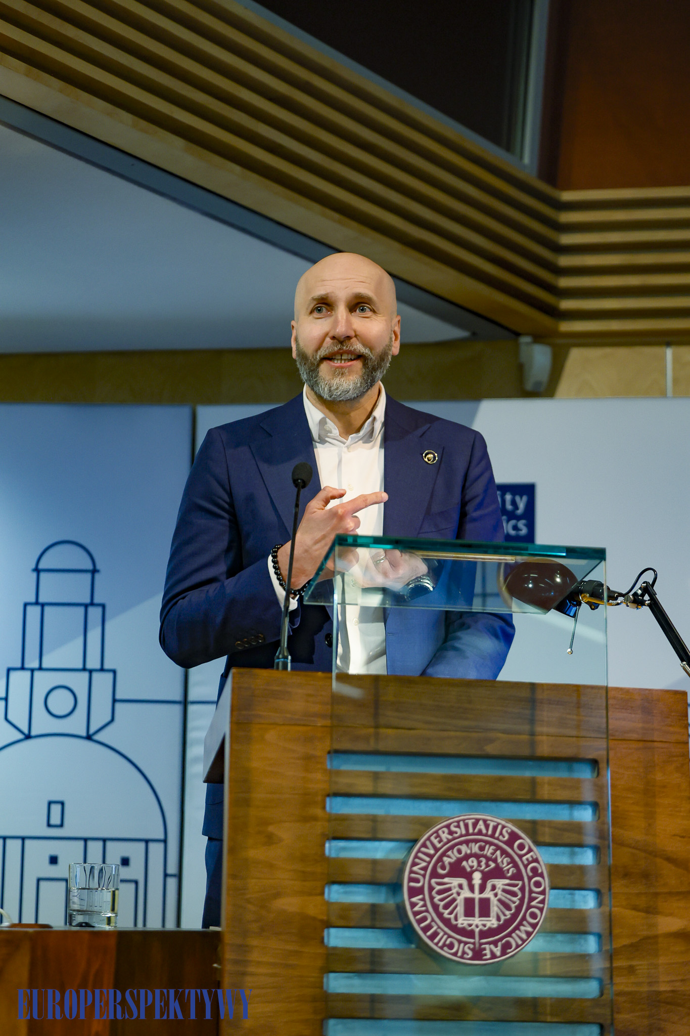 AE (168 z 187) Europerspektywy Uniwersytet Ekonomiczny obchodził swoje 88. urodziny