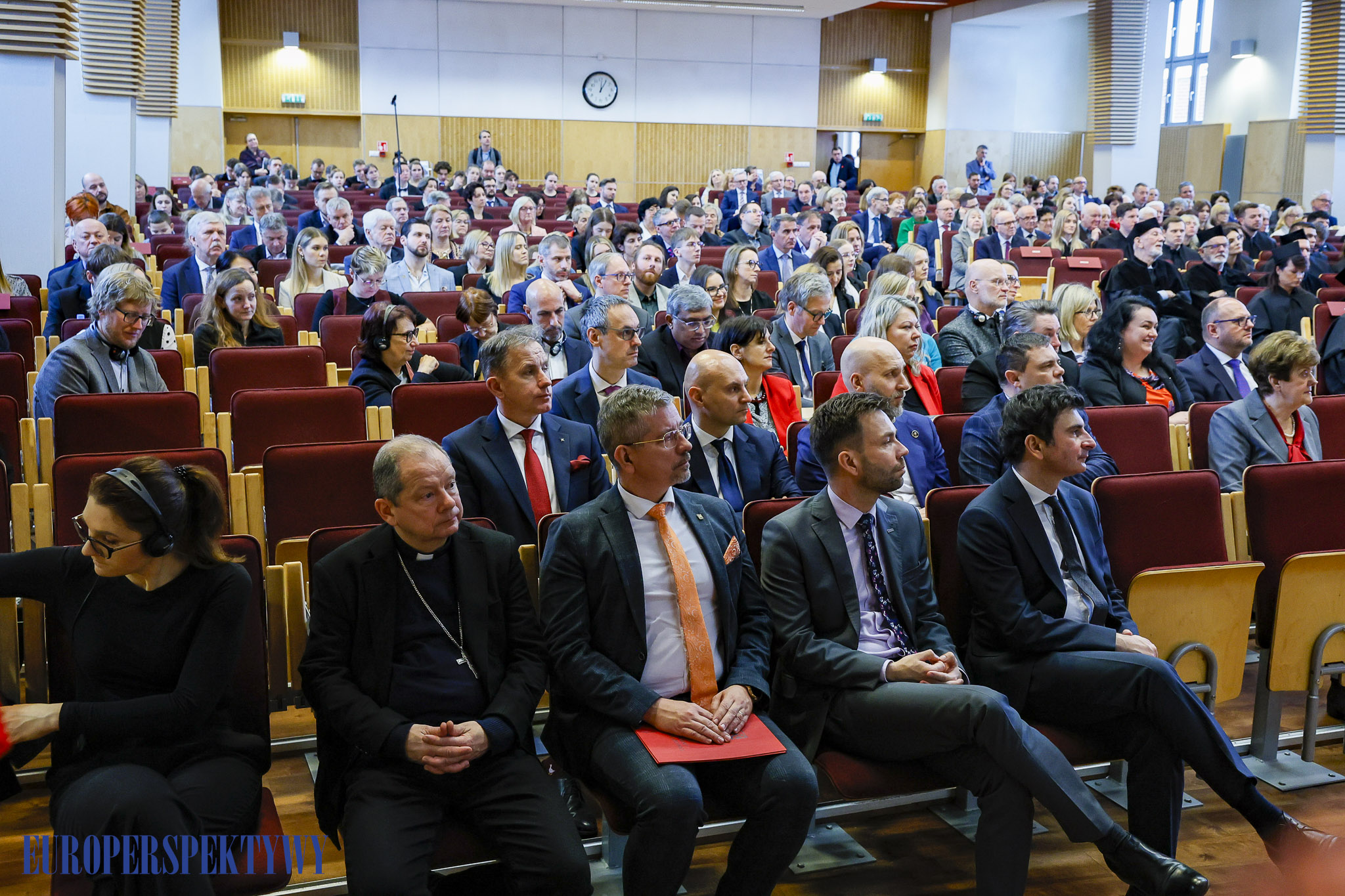 AE (7 z 187) Europerspektywy Uniwersytet Ekonomiczny obchodził swoje 88. urodziny