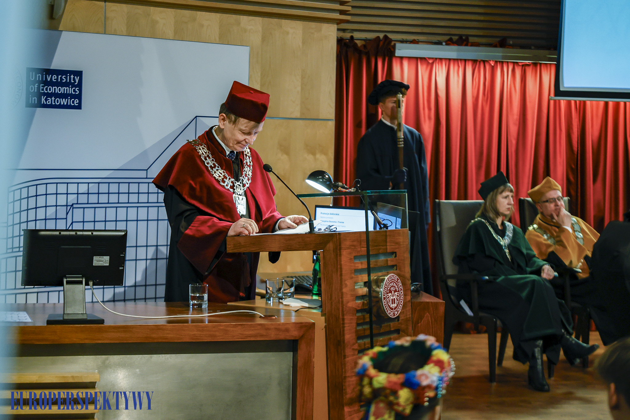 AE (76 z 187) Europerspektywy Uniwersytet Ekonomiczny obchodził swoje 88. urodziny