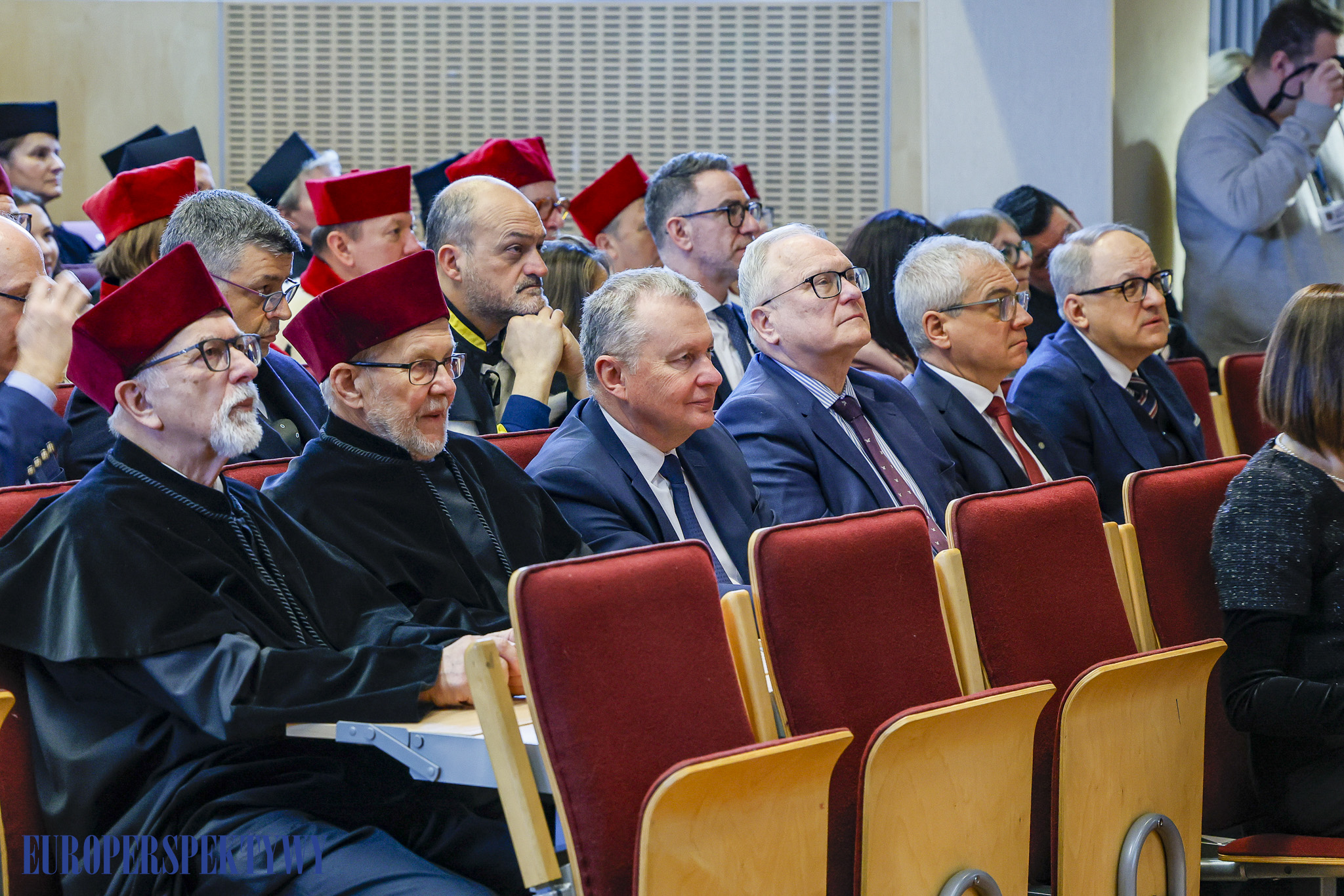 AE (9 z 187) Europerspektywy Uniwersytet Ekonomiczny obchodził swoje 88. urodziny