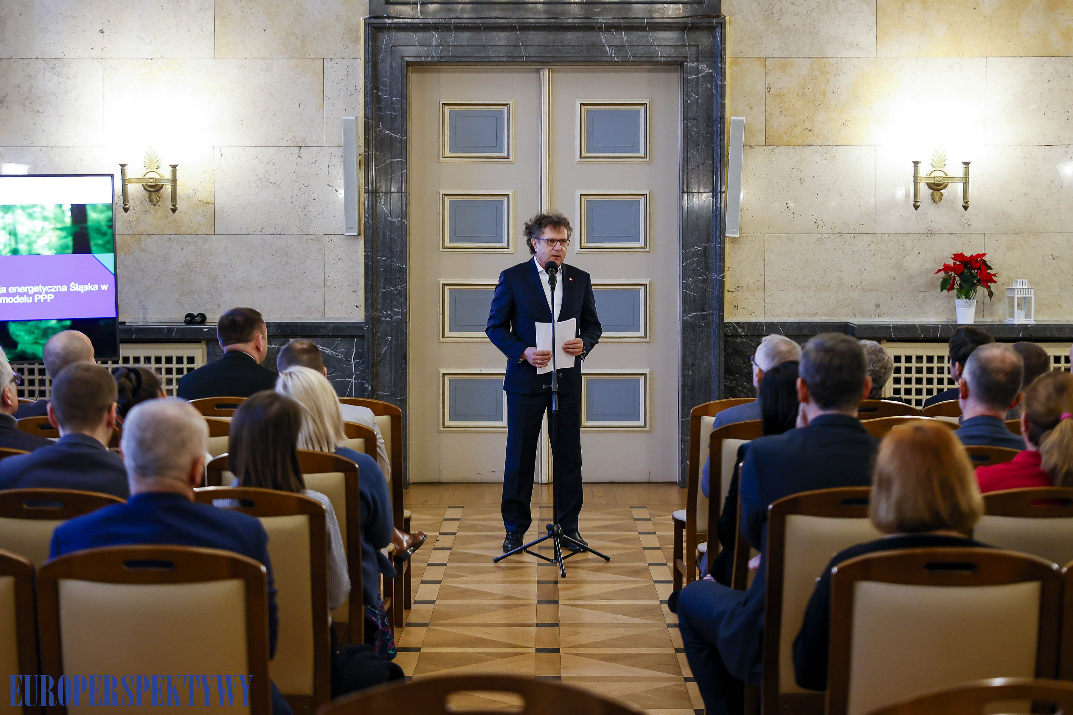 Europerspektywy Transformacja energetyczna a model PPP