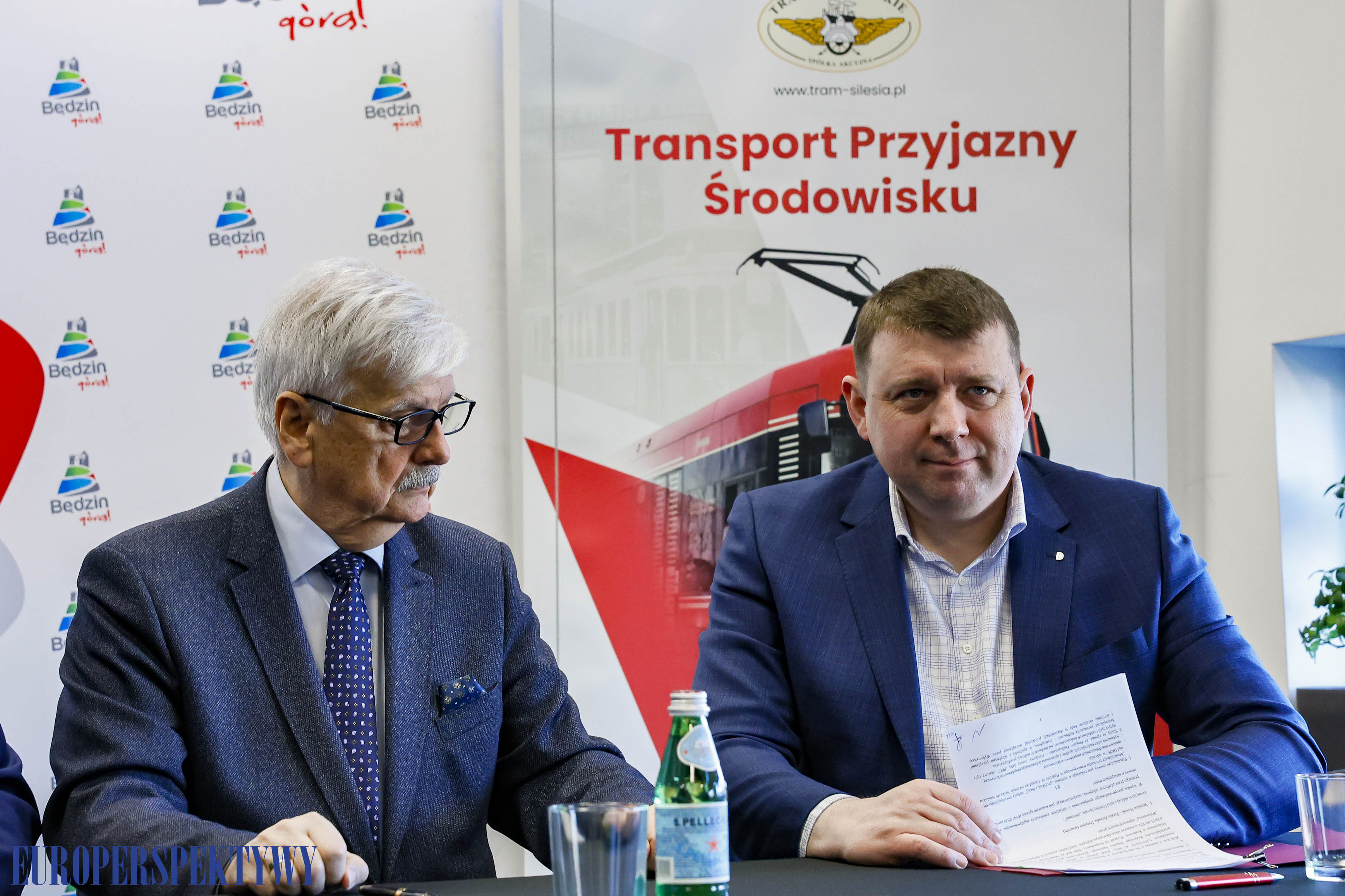 EP (10 z 37) Europerspektywy Będzin i Tramwaje Śląskie SA: podpisanie umowy