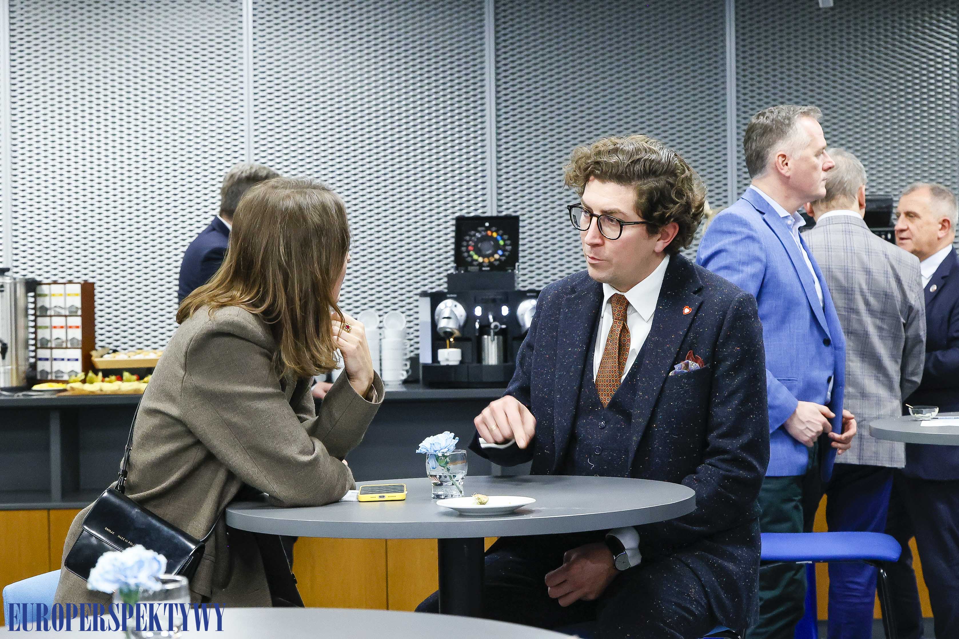 EP (107 z 155) Europerspektywy RIG: Gospodarcze Otwarcie Roku 2025